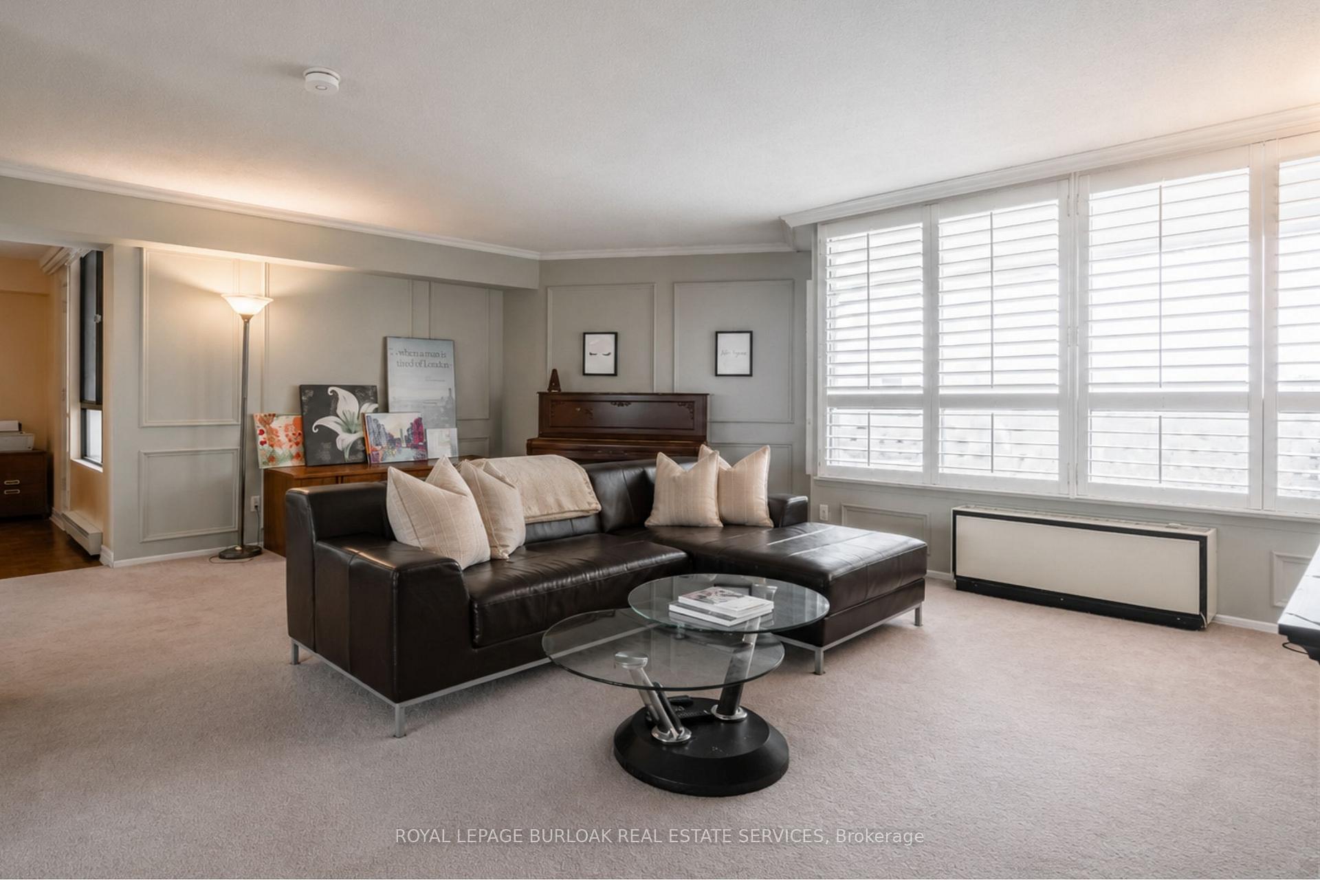 Photo 6 of Unit C34, 300 Mill Road, Etobicoke, Markland Wood — HOMEH