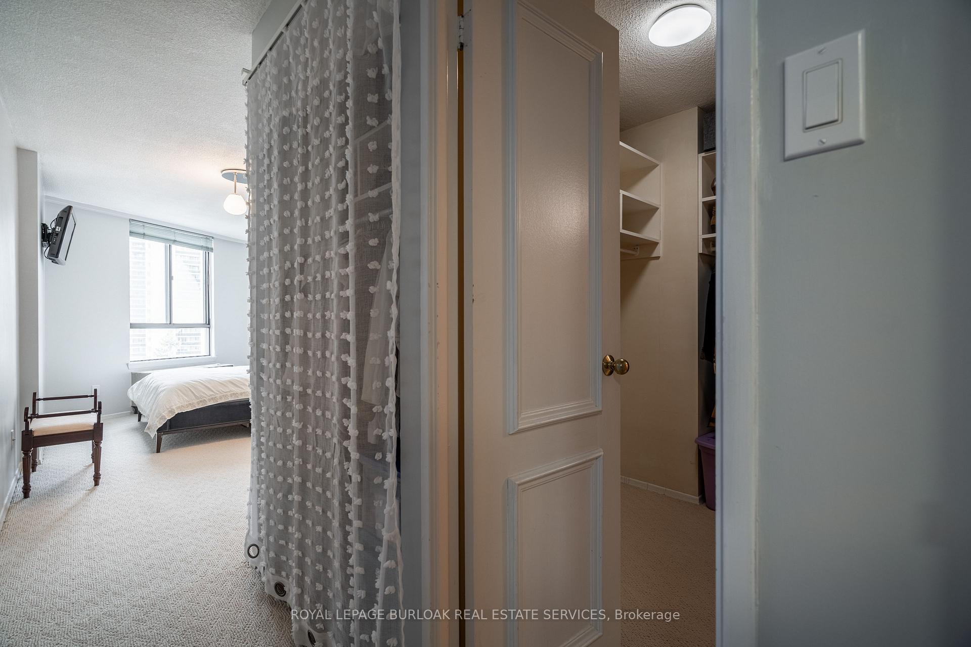 Photo 14 of Unit C34, 300 Mill Road, Etobicoke, Markland Wood — HOMEH