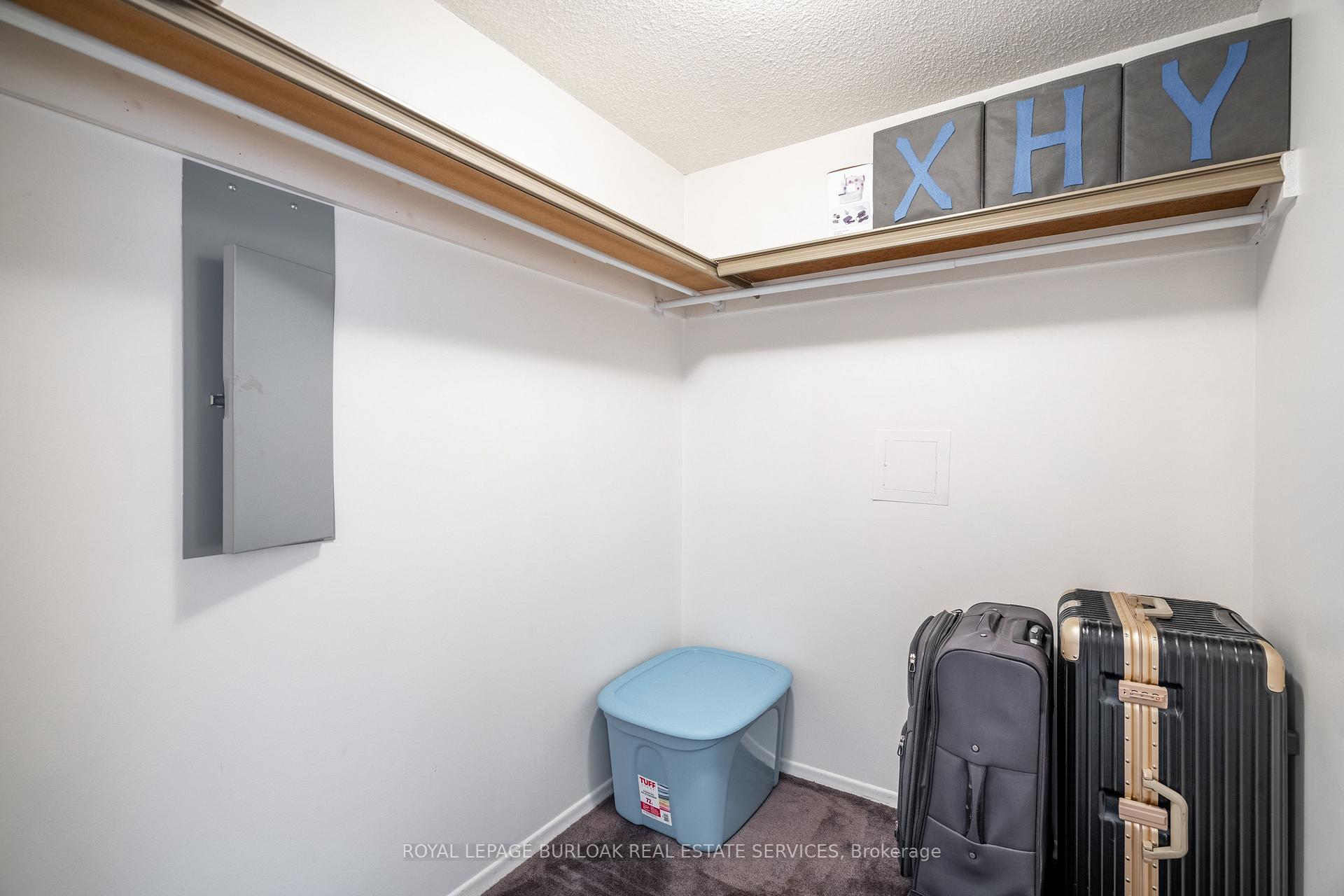 Photo 18 of Unit C34, 300 Mill Road, Etobicoke, Markland Wood — HOMEH