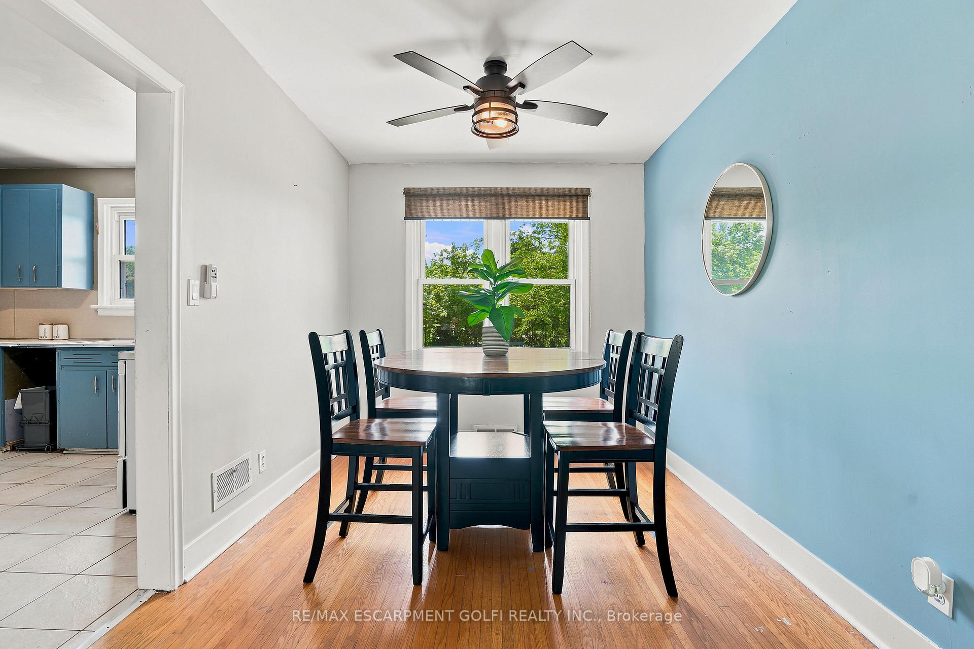 Photo 5 of 31 Franklin Boulevard, St. Catharines, E. Chester — HOMEH