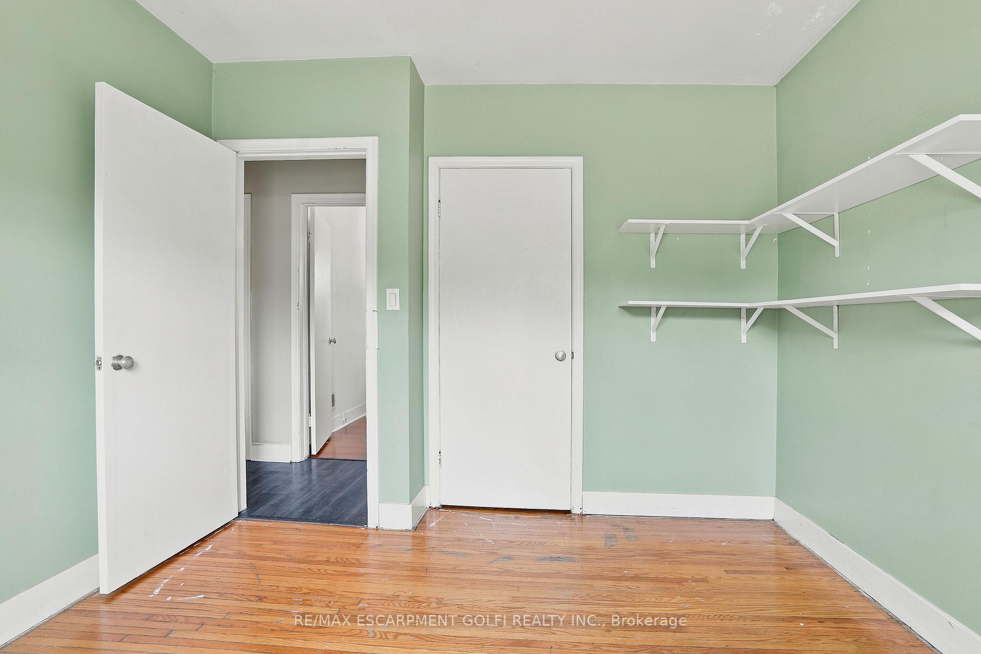 Photo 11 of 31 Franklin Boulevard, St. Catharines, E. Chester — HOMEH
