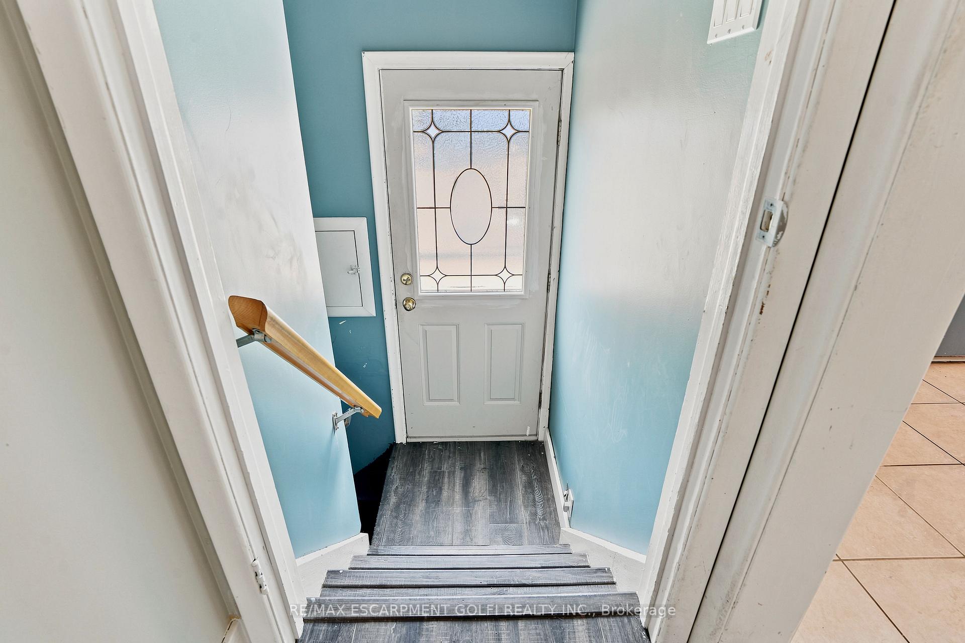 Photo 15 of 31 Franklin Boulevard, St. Catharines, E. Chester — HOMEH