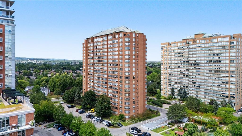 Photo 1 of Unit 204, 1270 Maple Crossing Boulevard, Burlington, Brant — HOMEH