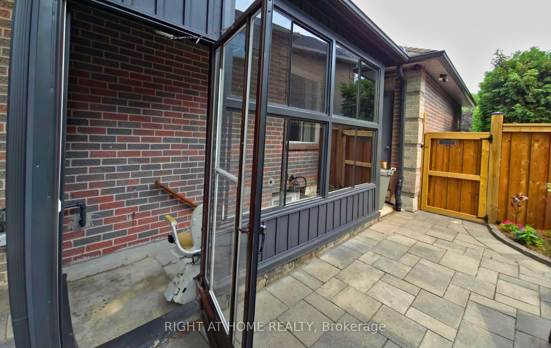 Photo 53 of 1665 Asgard Drive, Mississauga, Lakeview — HOMEH