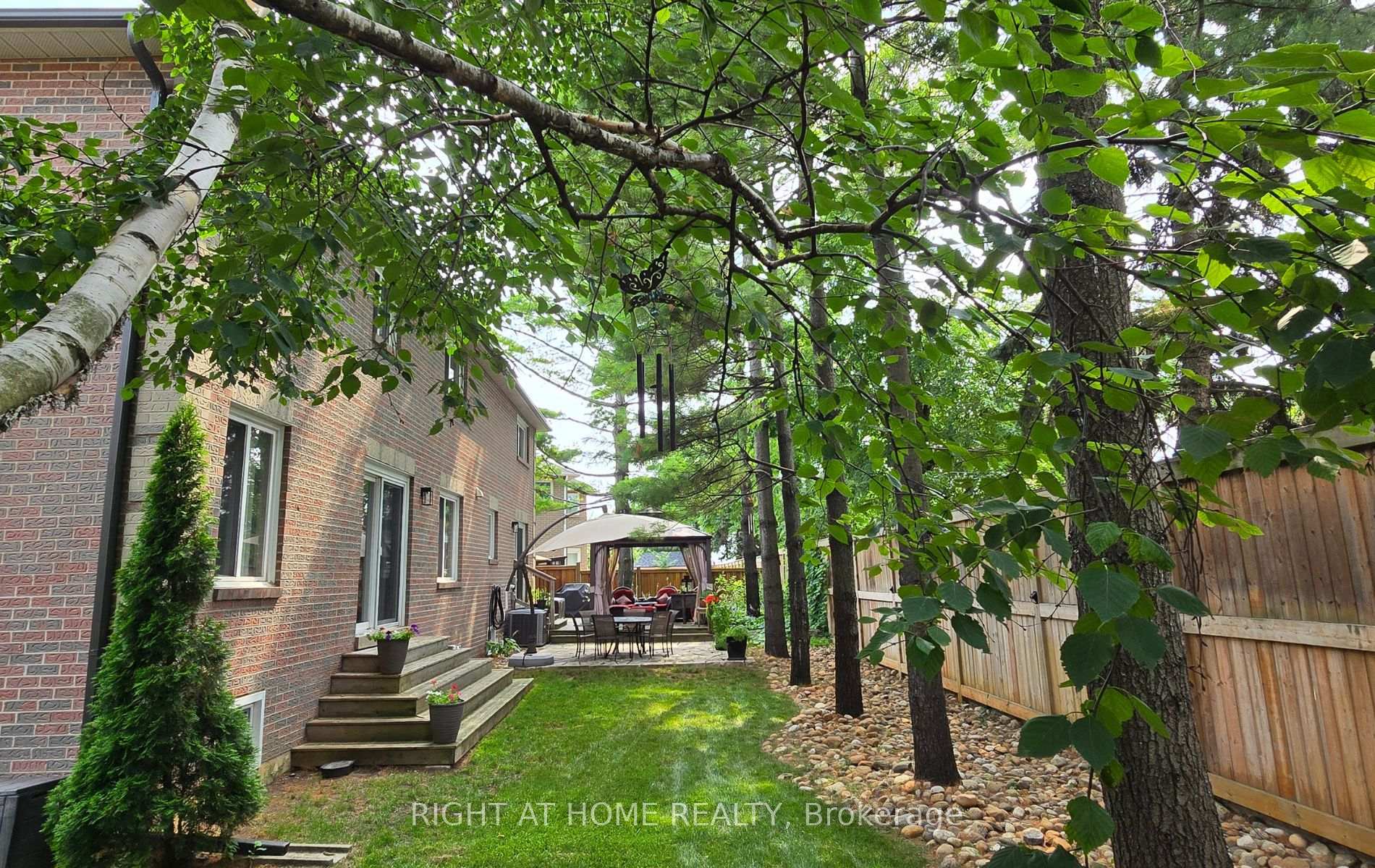 Photo 60 of 1665 Asgard Drive, Mississauga, Lakeview — HOMEH