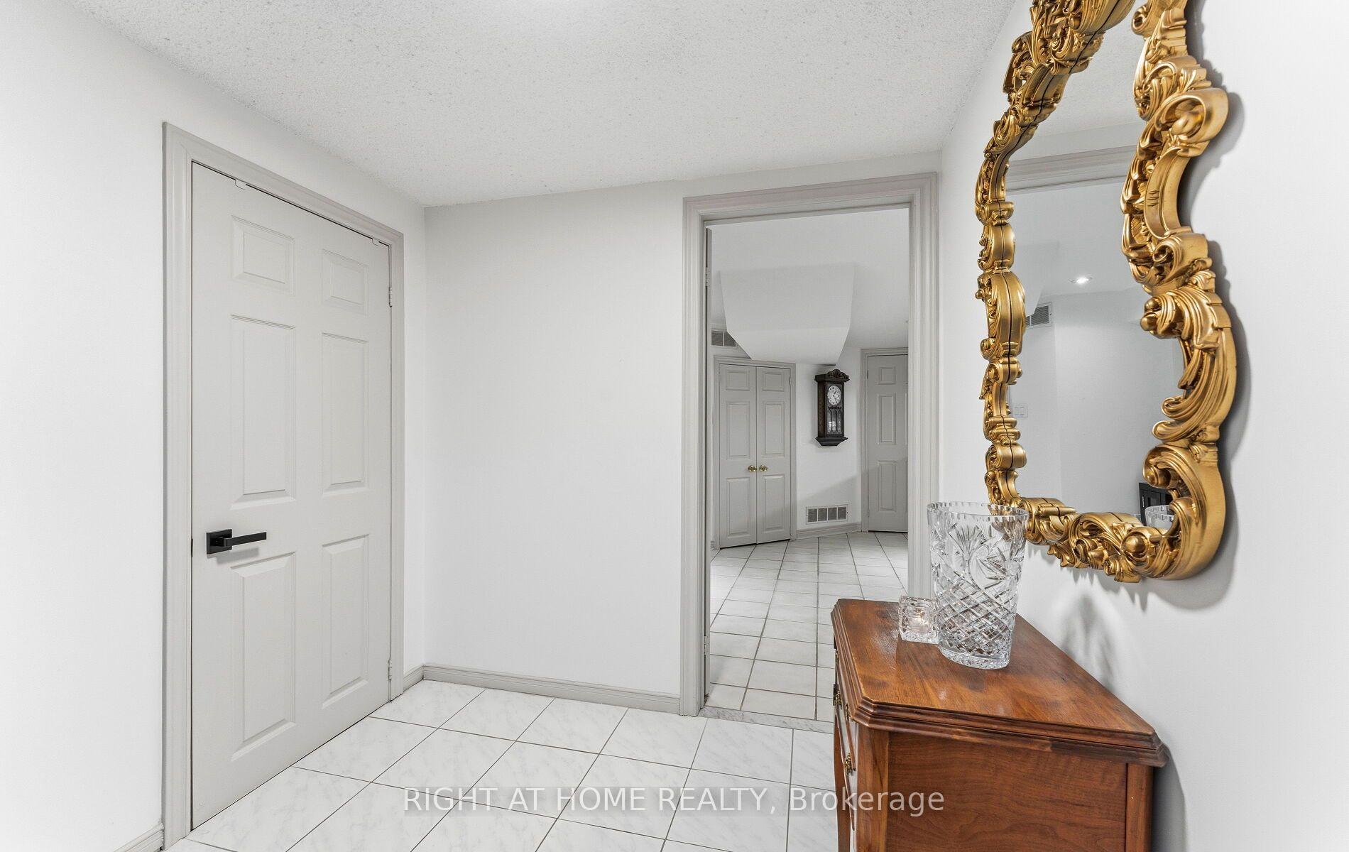 Photo 41 of 1665 Asgard Drive, Mississauga, Lakeview — HOMEH