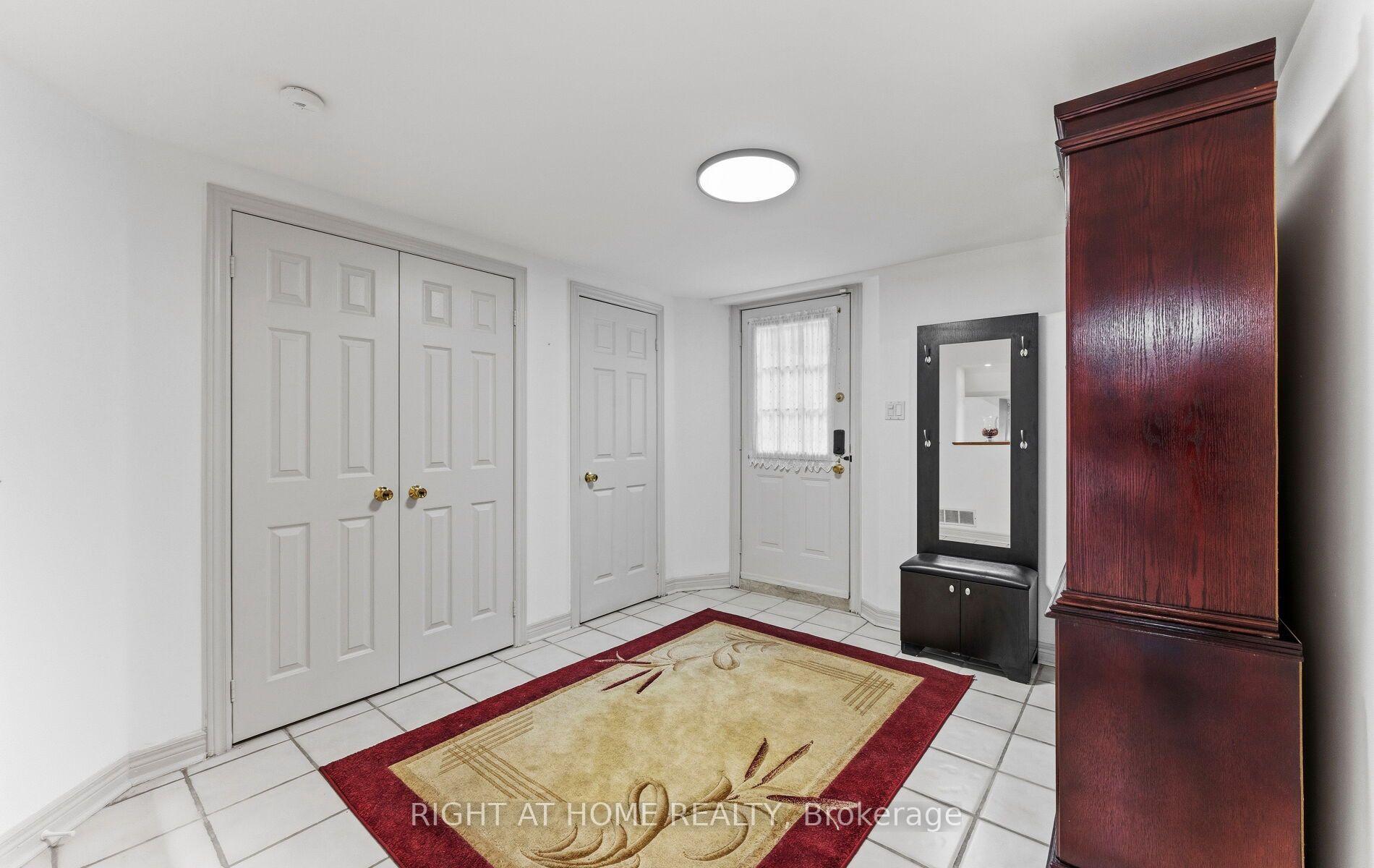 Photo 49 of 1665 Asgard Drive, Mississauga, Lakeview — HOMEH