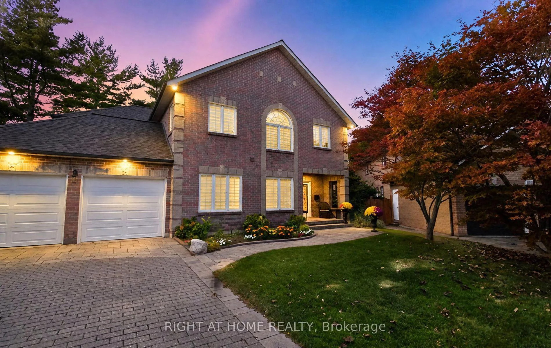 Photo 1 of 1665 Asgard Drive, Mississauga, Lakeview — HOMEH