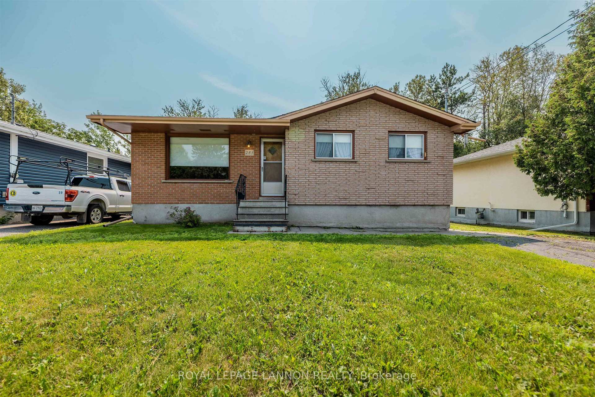 Photo 1 of 283 Carl Avenue E, Thunder Bay, John Street North — HOMEH