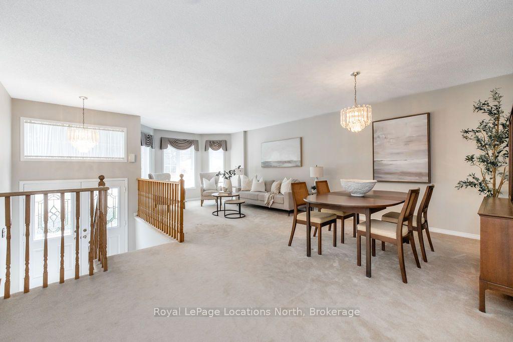 Photo 4 of 31 Brouwer Crescent, Wasaga Beach — HOMEH