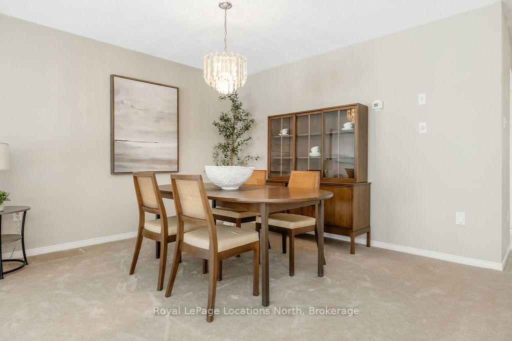 Photo 8 of 31 Brouwer Crescent, Wasaga Beach — HOMEH