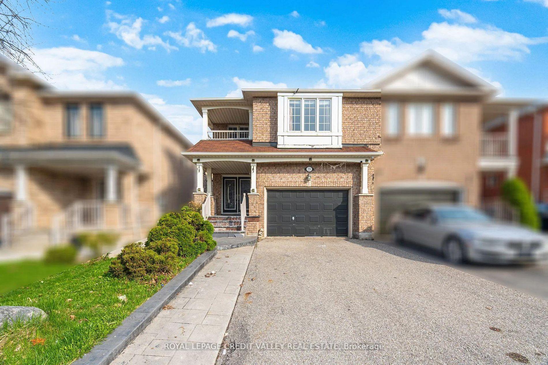 Photo 3 of 23 Capistro Street, Brampton, Fletcher's Meadow — HOMEH