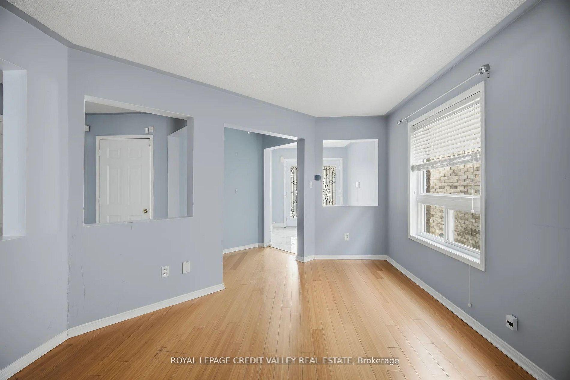 Photo 15 of 23 Capistro Street, Brampton, Fletcher's Meadow — HOMEH