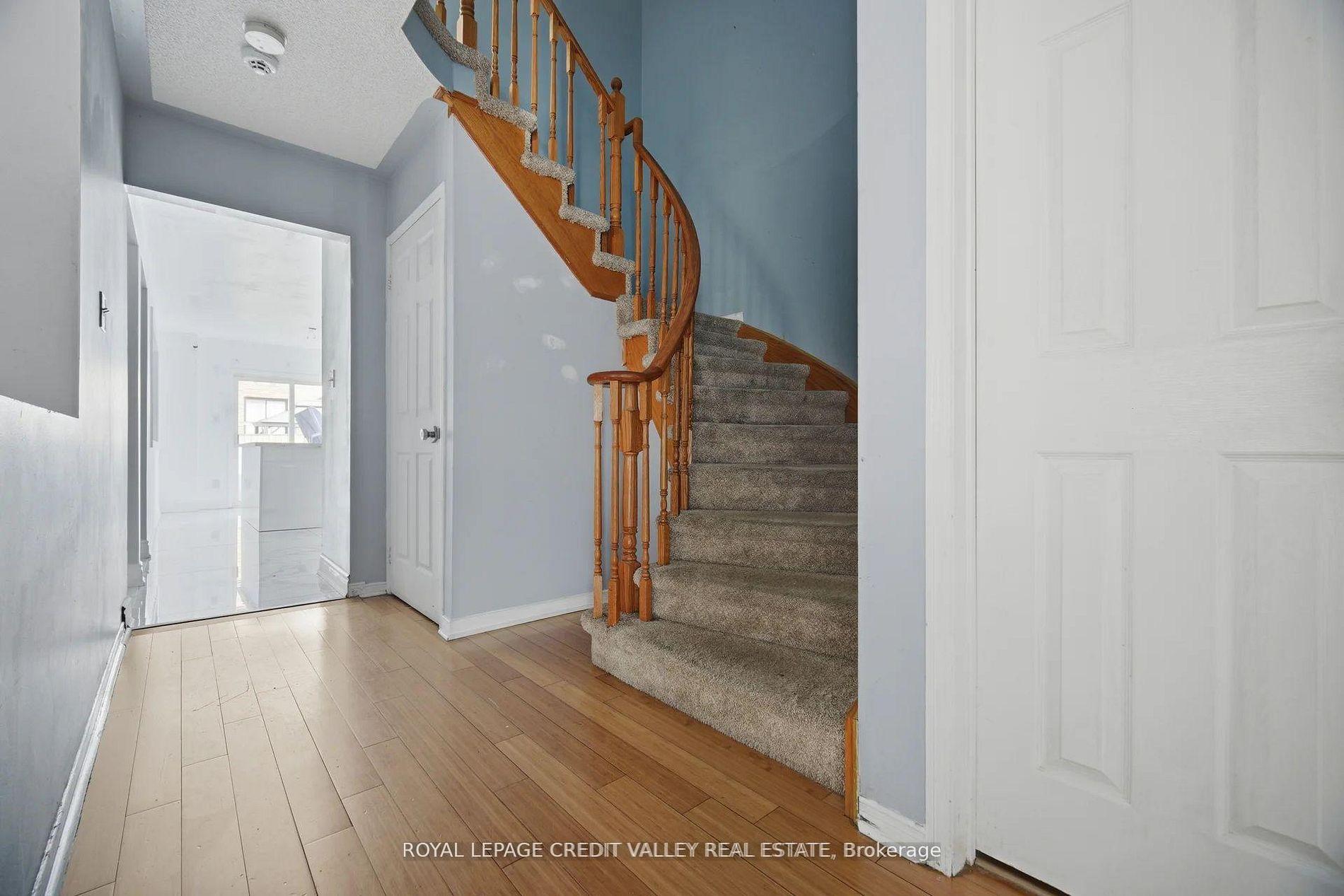 Photo 39 of 23 Capistro Street, Brampton, Fletcher's Meadow — HOMEH