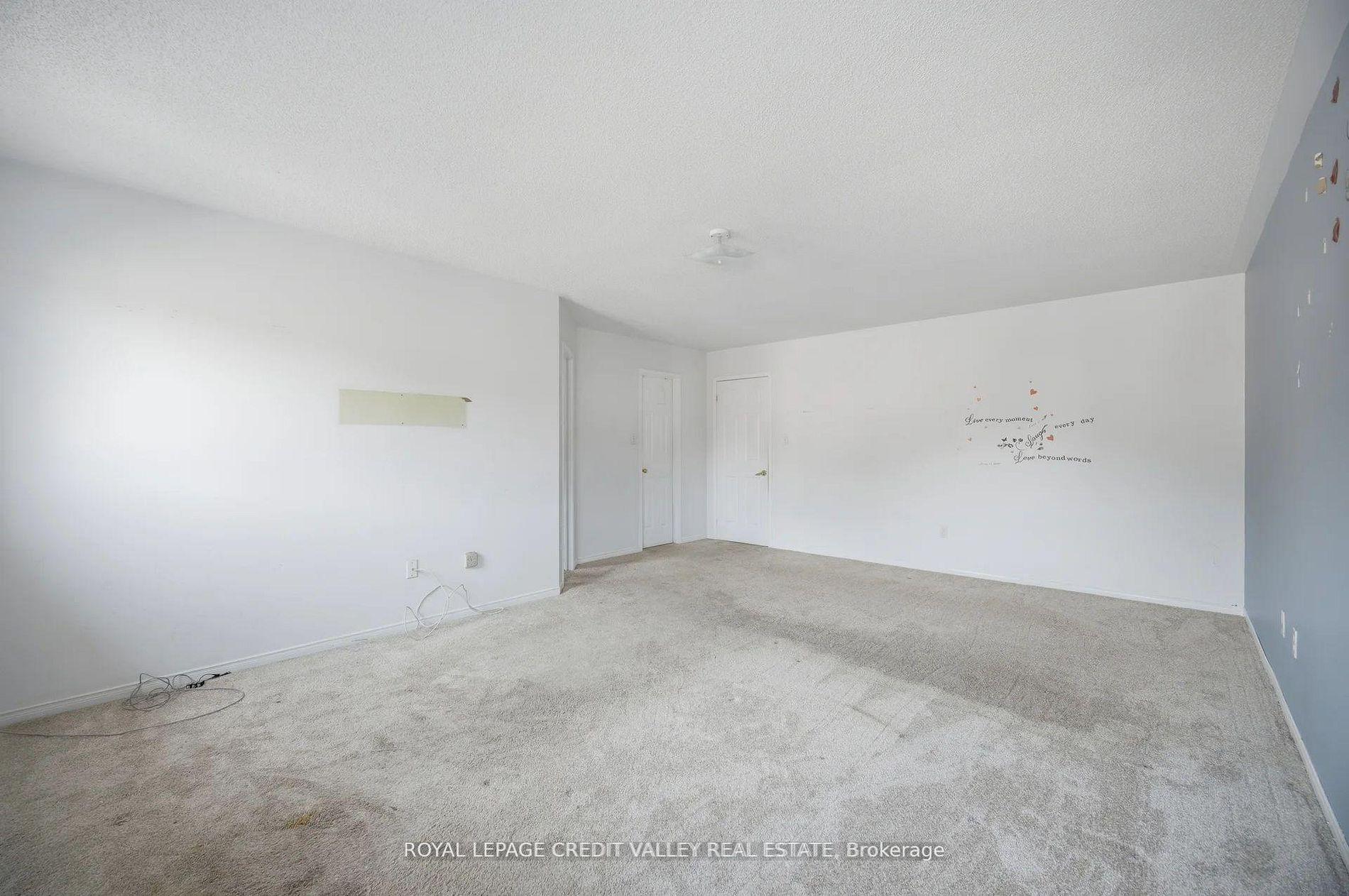 Photo 49 of 23 Capistro Street, Brampton, Fletcher's Meadow — HOMEH