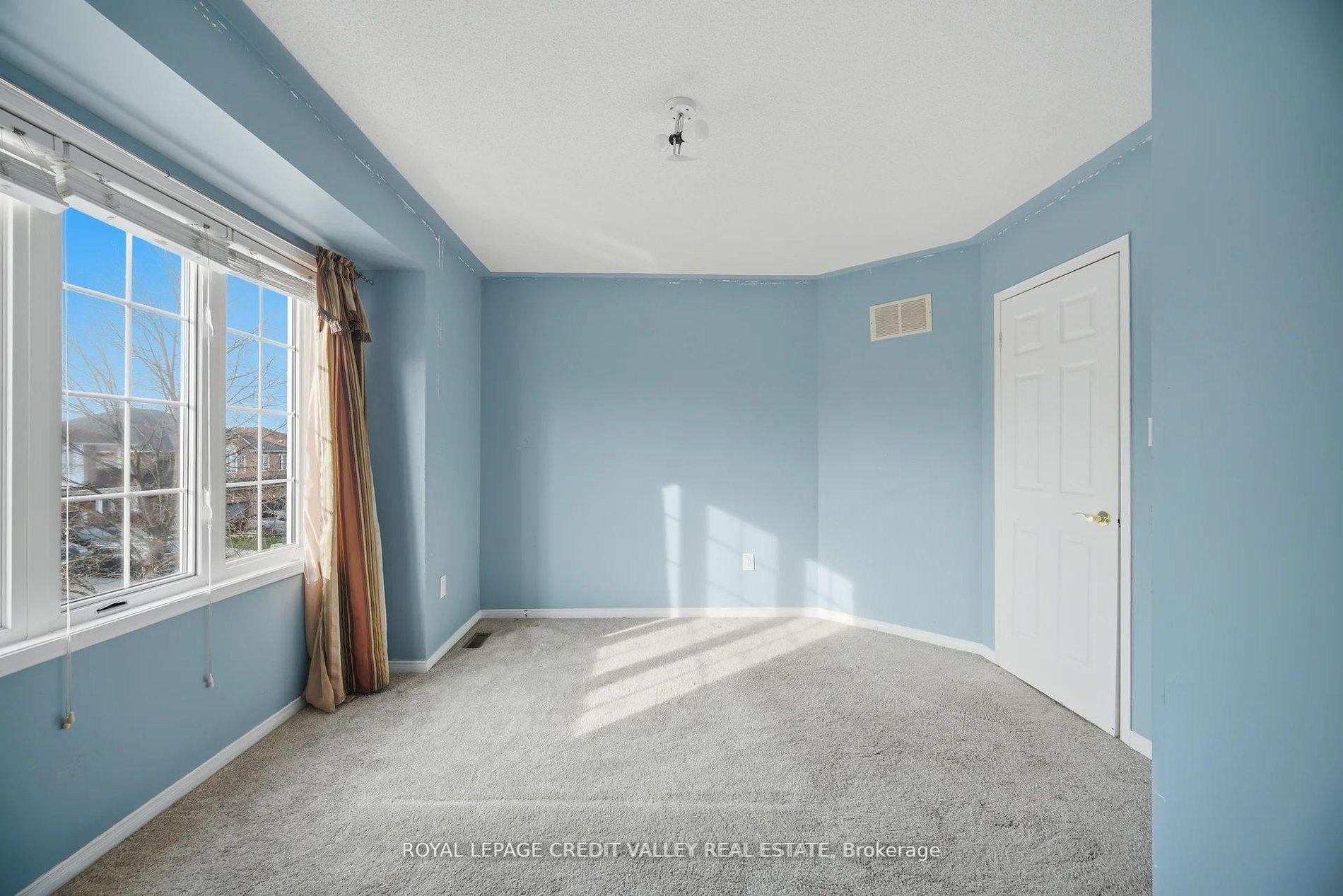 Photo 57 of 23 Capistro Street, Brampton, Fletcher's Meadow — HOMEH