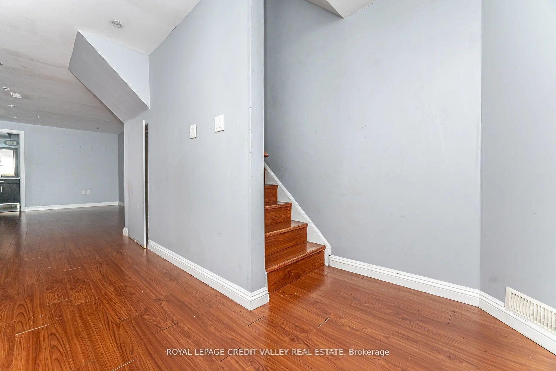 Photo 73 of 23 Capistro Street, Brampton, Fletcher's Meadow — HOMEH