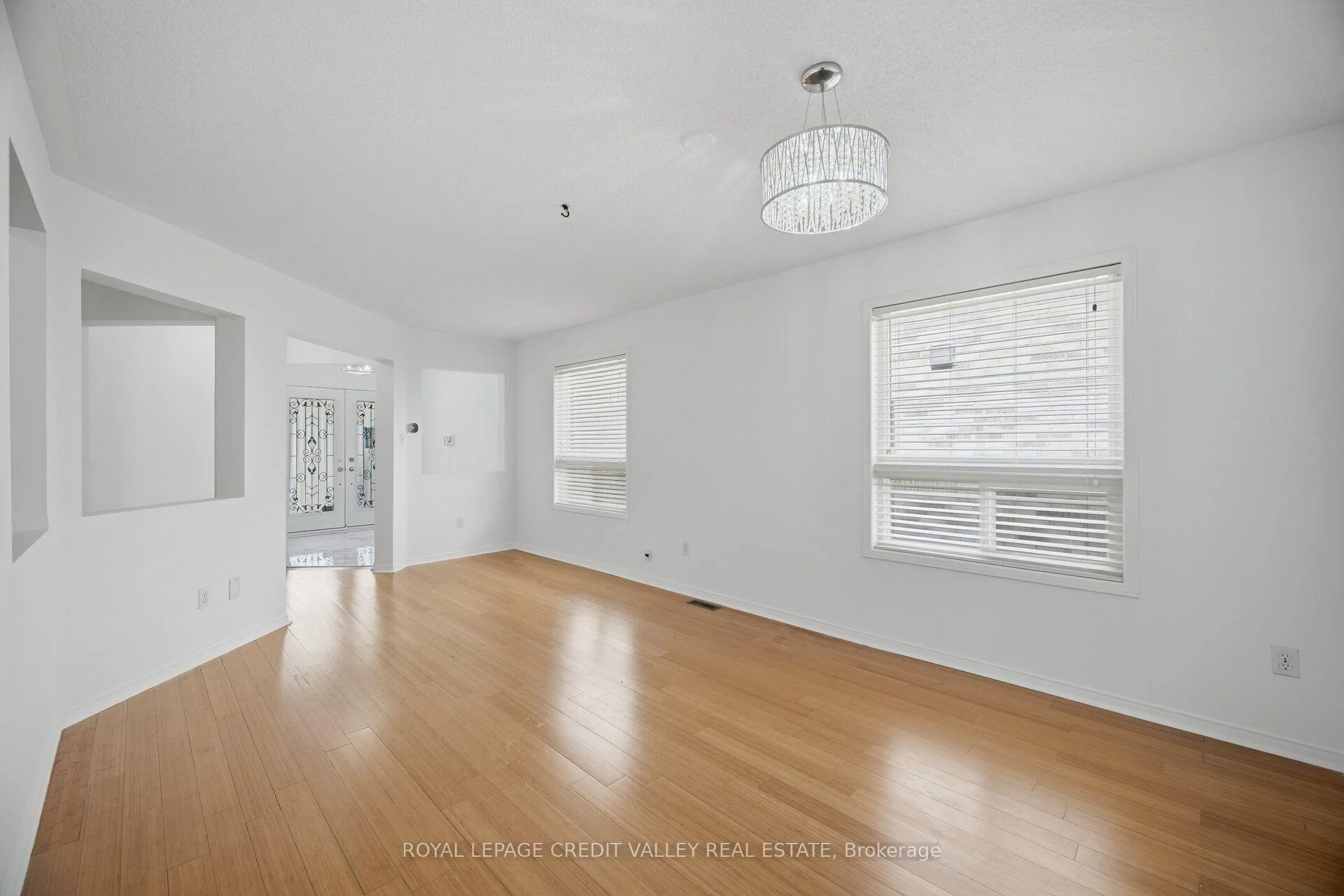 Photo 18 of 23 Capistro Street, Brampton, Fletcher's Meadow — HOMEH