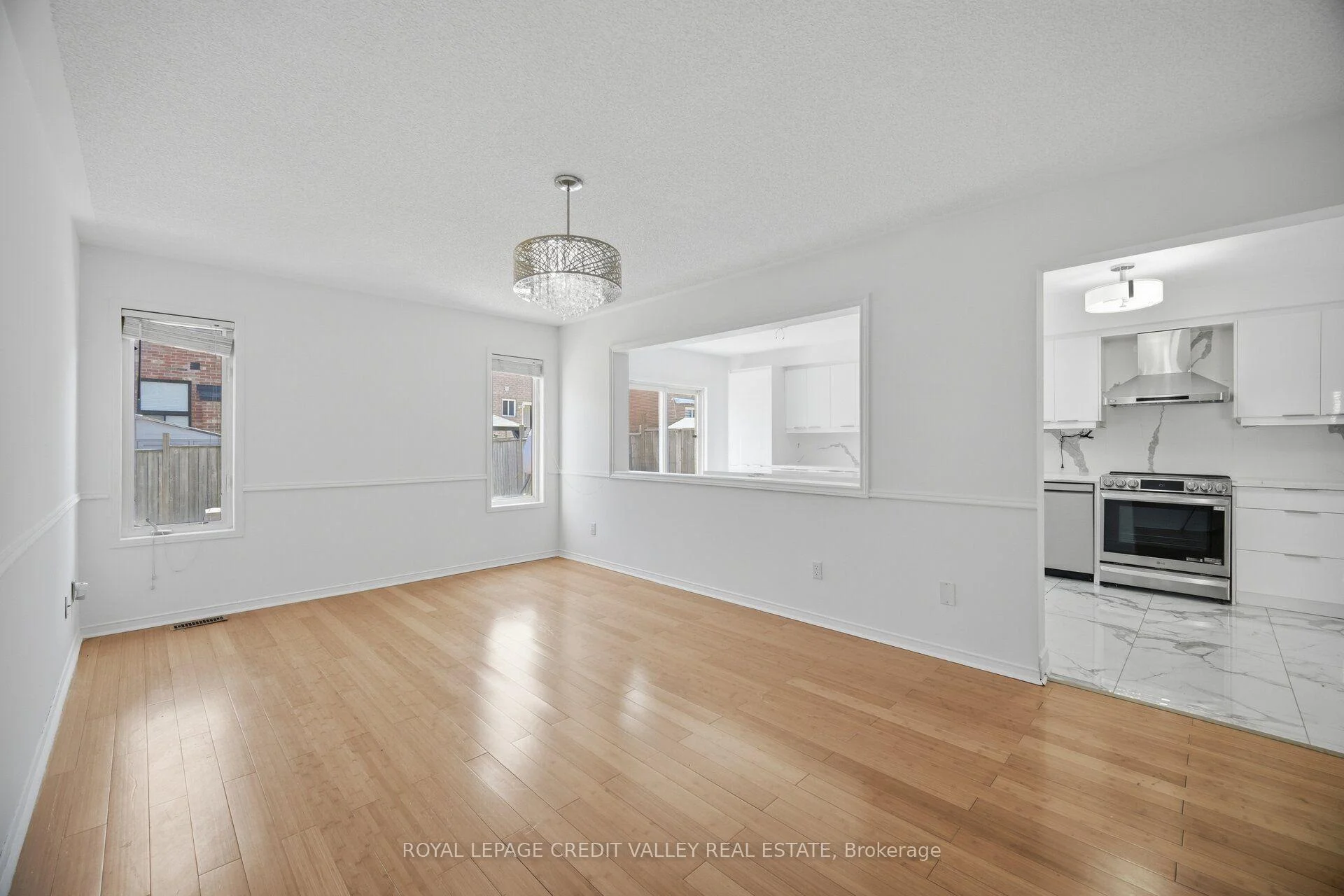 Photo 34 of 23 Capistro Street, Brampton, Fletcher's Meadow — HOMEH