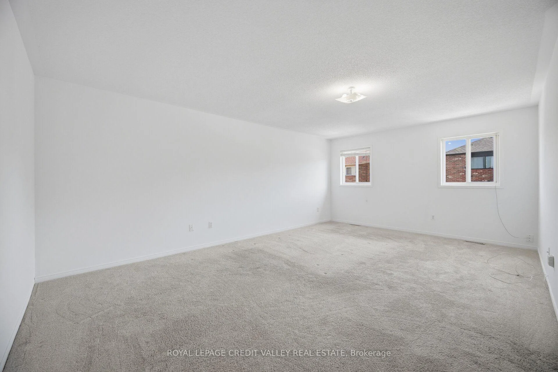 Photo 44 of 23 Capistro Street, Brampton, Fletcher's Meadow — HOMEH