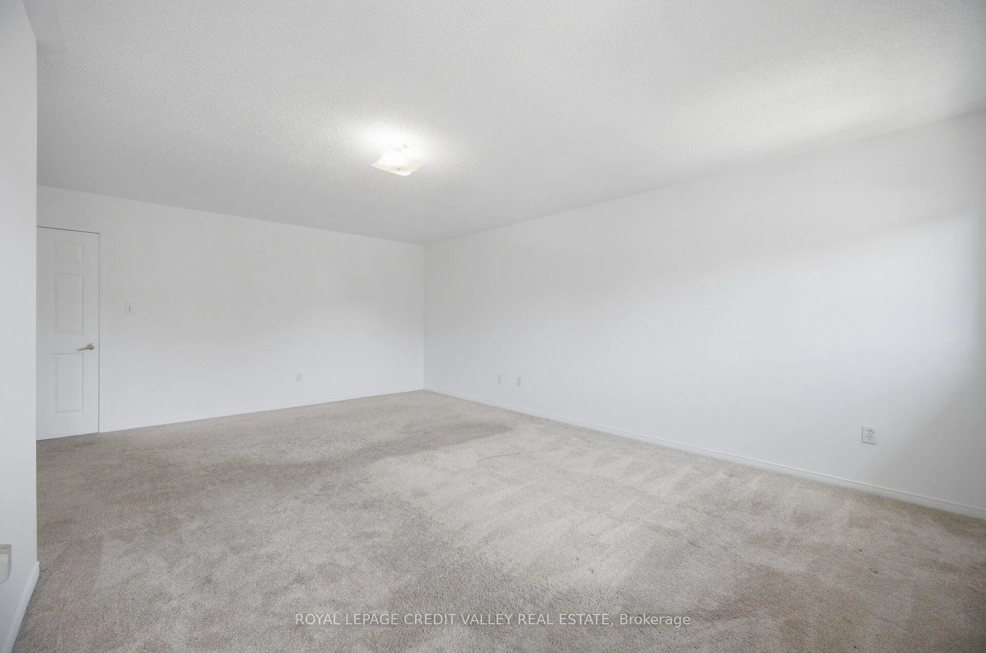 Photo 48 of 23 Capistro Street, Brampton, Fletcher's Meadow — HOMEH
