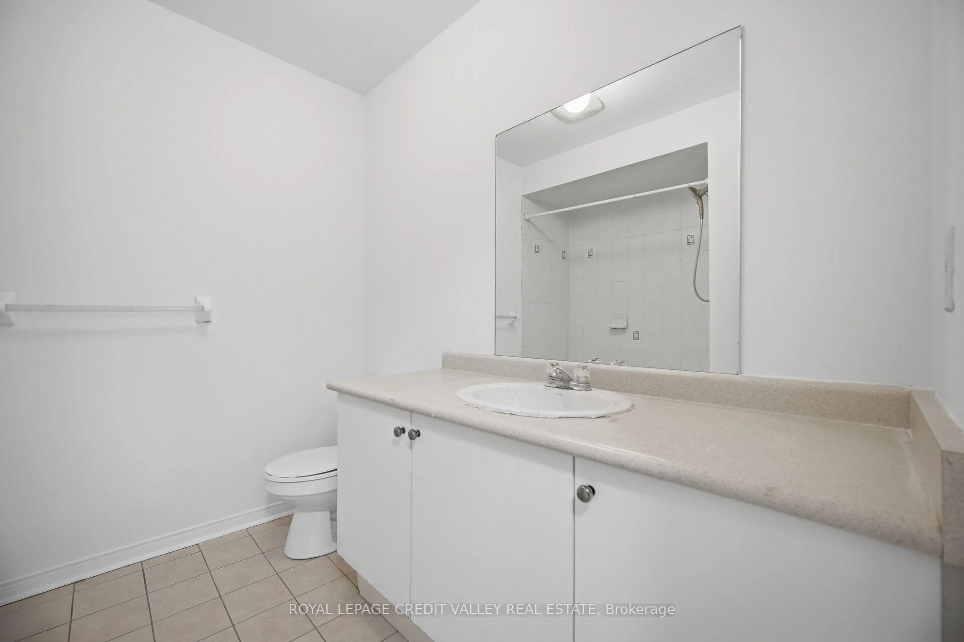 Photo 66 of 23 Capistro Street, Brampton, Fletcher's Meadow — HOMEH