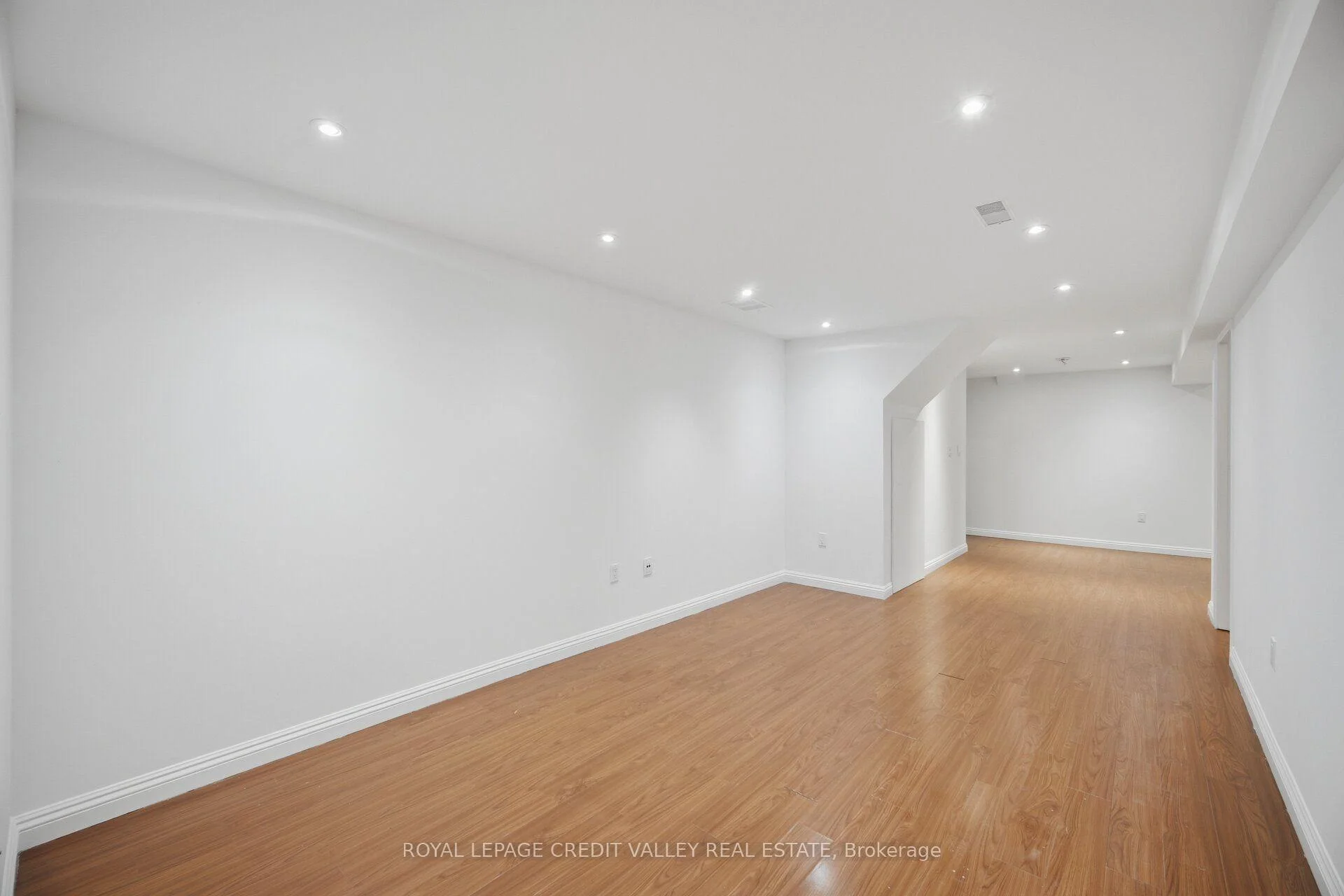 Photo 78 of 23 Capistro Street, Brampton, Fletcher's Meadow — HOMEH