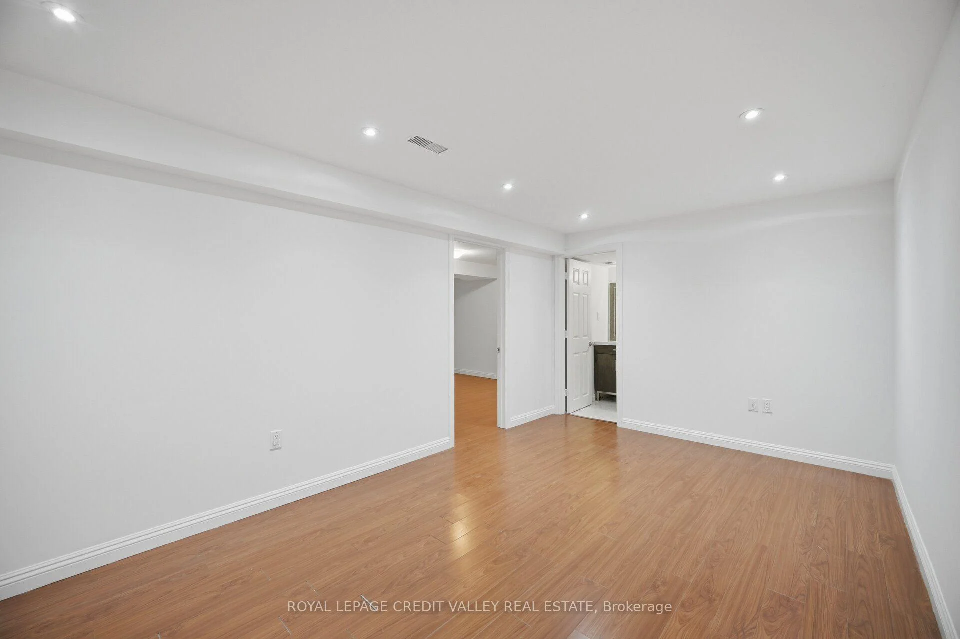 Photo 80 of 23 Capistro Street, Brampton, Fletcher's Meadow — HOMEH