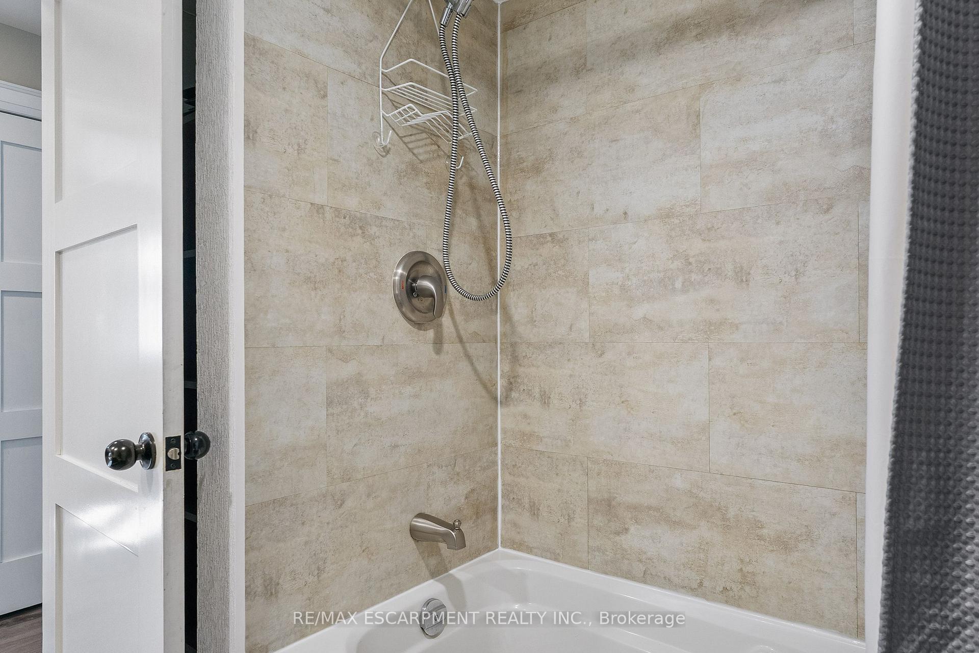 Photo 28 of Unit 19, 3233 Derry Road E, Mississauga, Malton — HOMEH