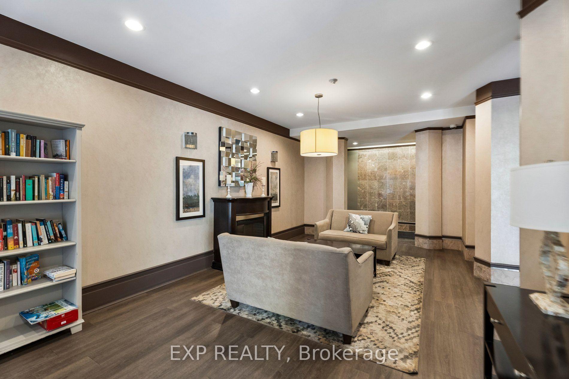 Photo 6 of Unit 1304, 67 Caroline Street S, Hamilton, Durand — HOMEH