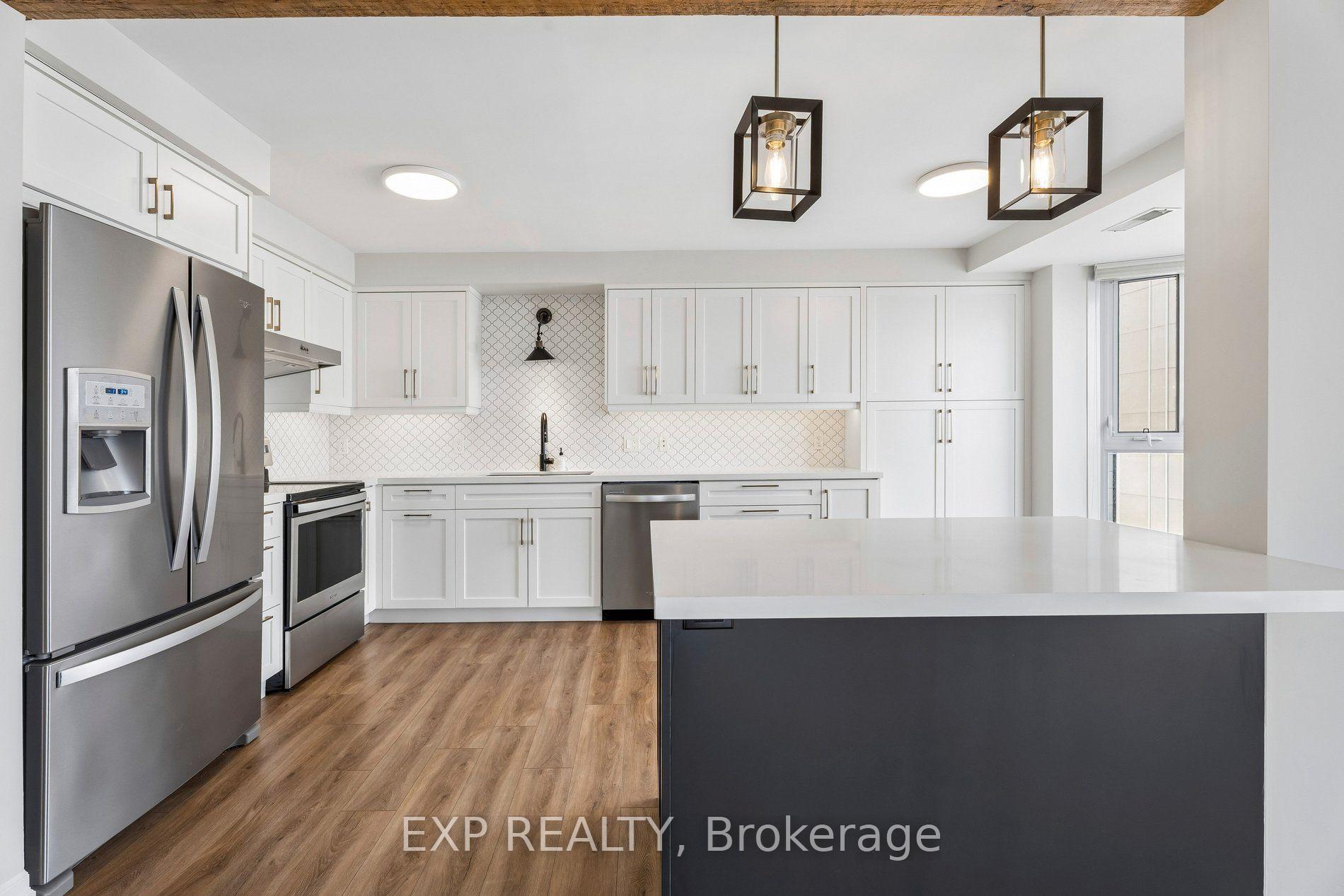 Photo 12 of Unit 1304, 67 Caroline Street S, Hamilton, Durand — HOMEH