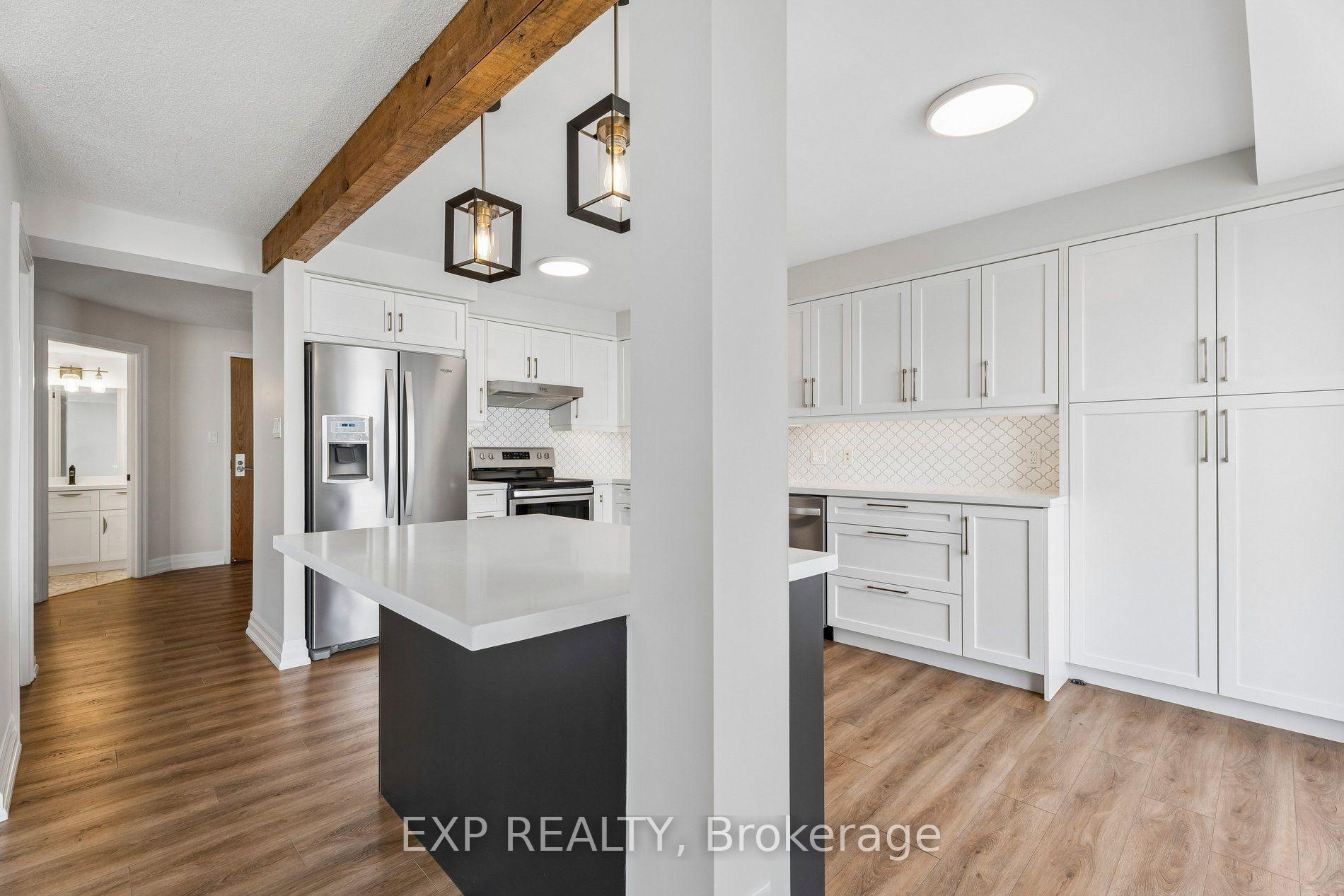 Photo 13 of Unit 1304, 67 Caroline Street S, Hamilton, Durand — HOMEH