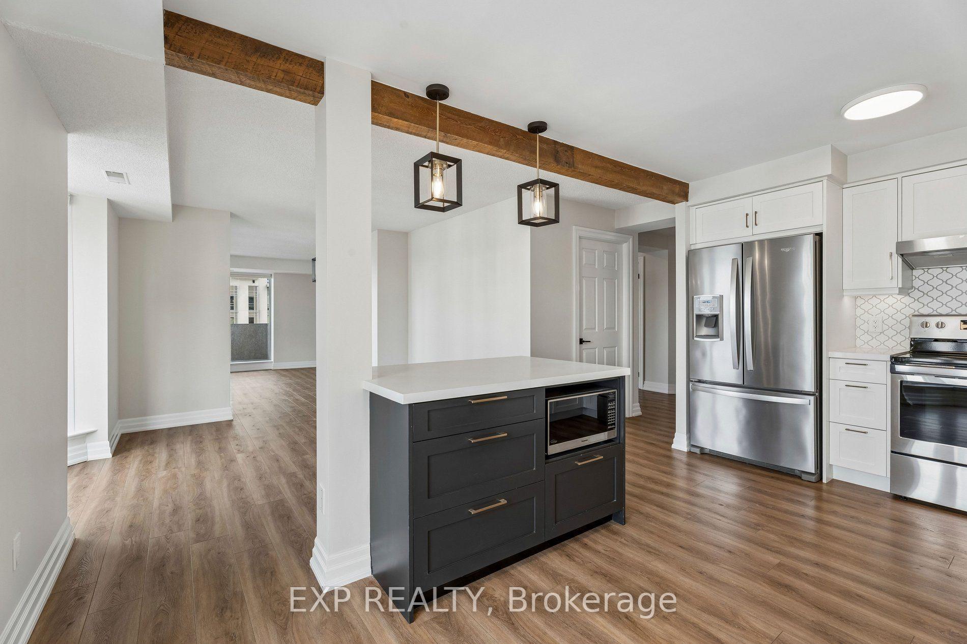 Photo 14 of Unit 1304, 67 Caroline Street S, Hamilton, Durand — HOMEH