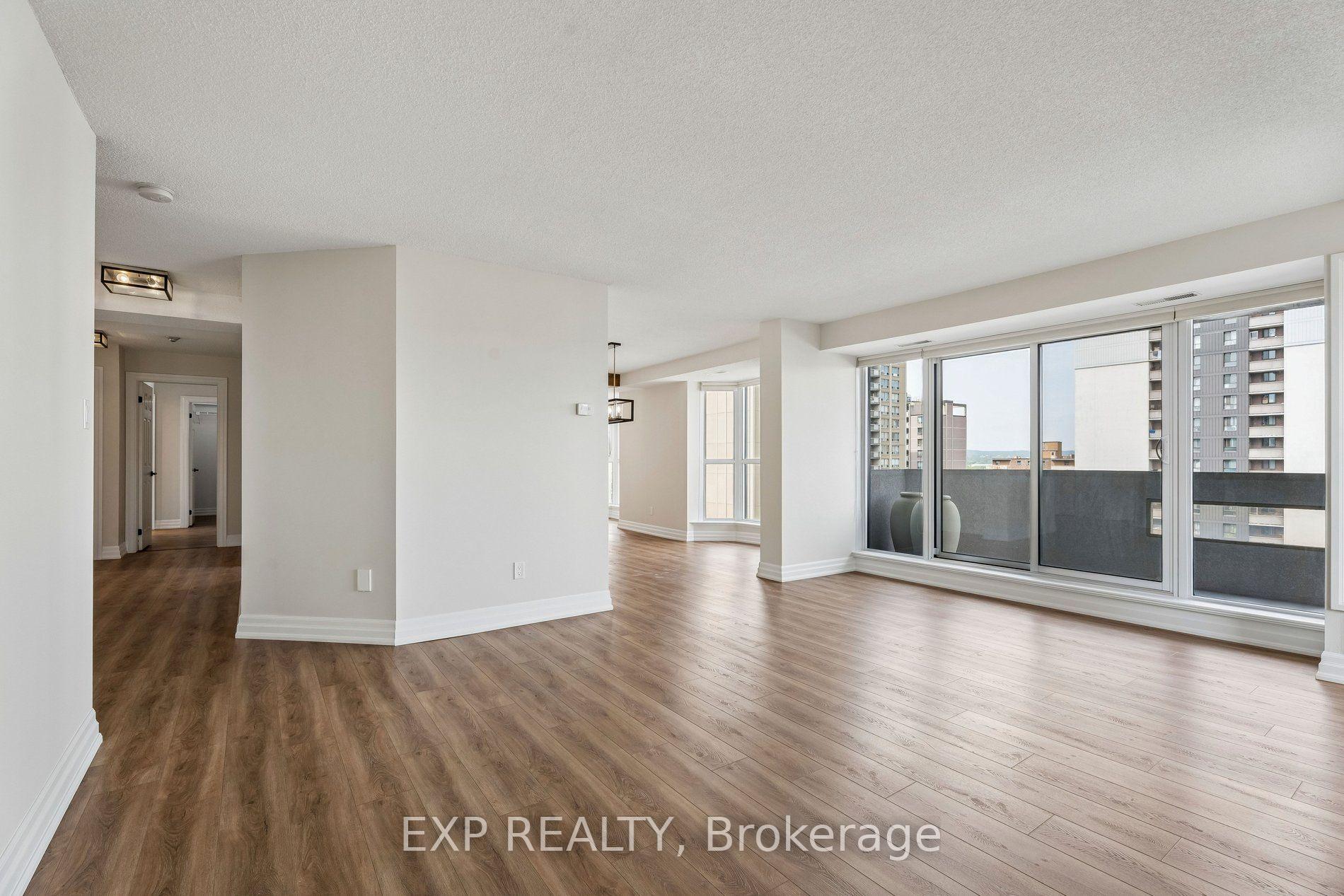 Photo 24 of Unit 1304, 67 Caroline Street S, Hamilton, Durand — HOMEH