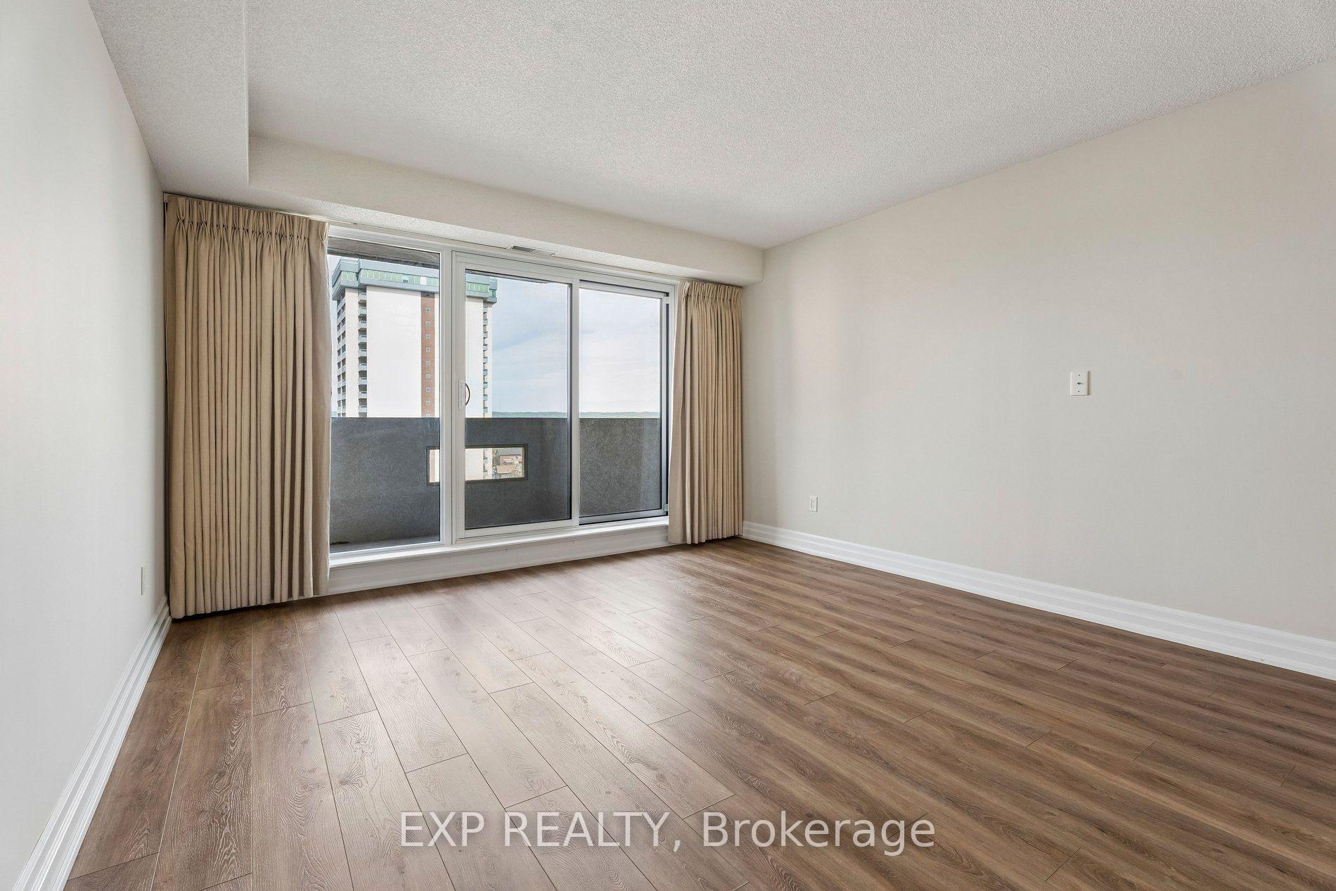 Photo 34 of Unit 1304, 67 Caroline Street S, Hamilton, Durand — HOMEH