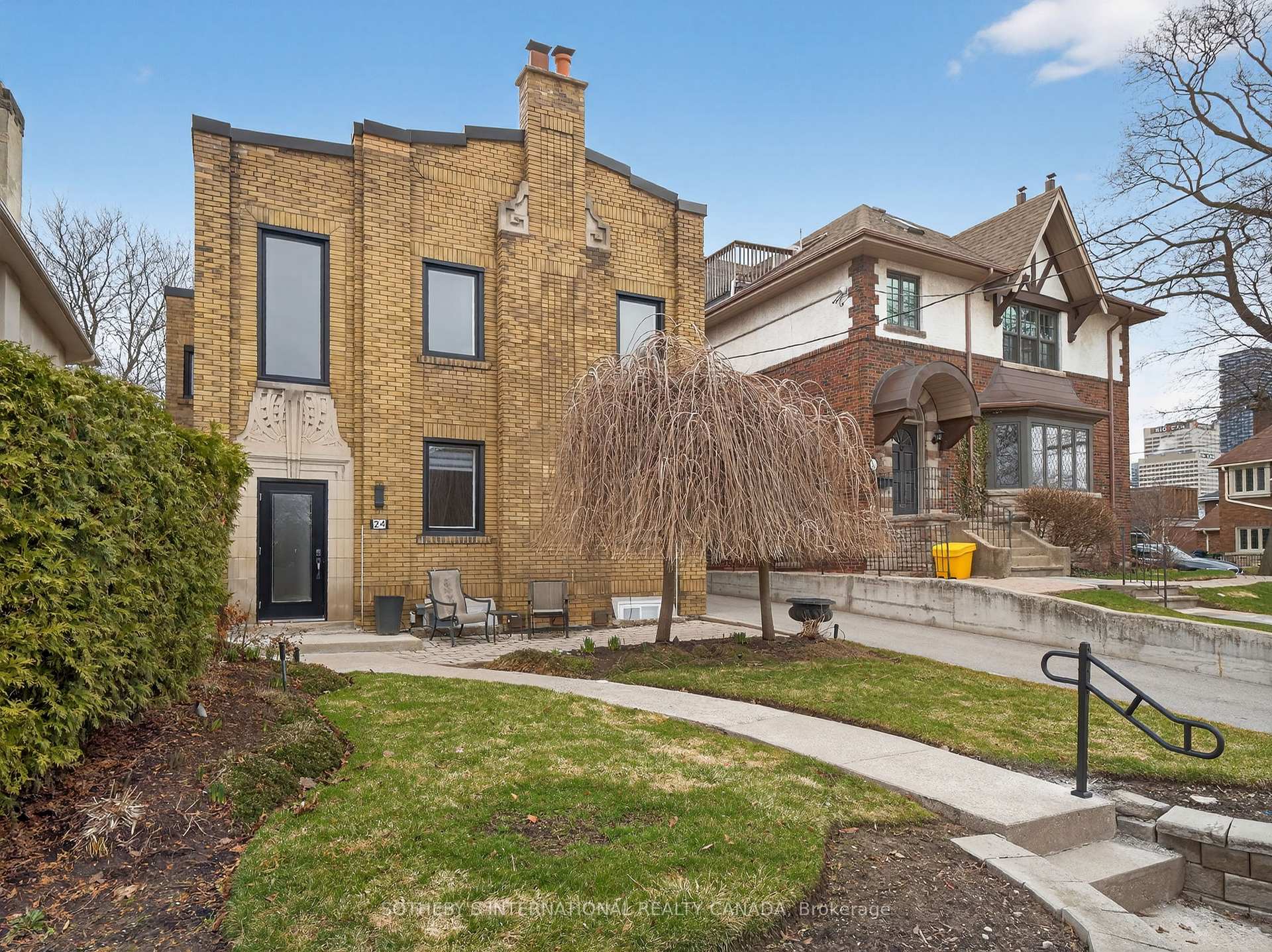 Photo 6 of Unit 1B, 24 College View Avenue, Toronto, Yonge-Eglinton — HOMEH