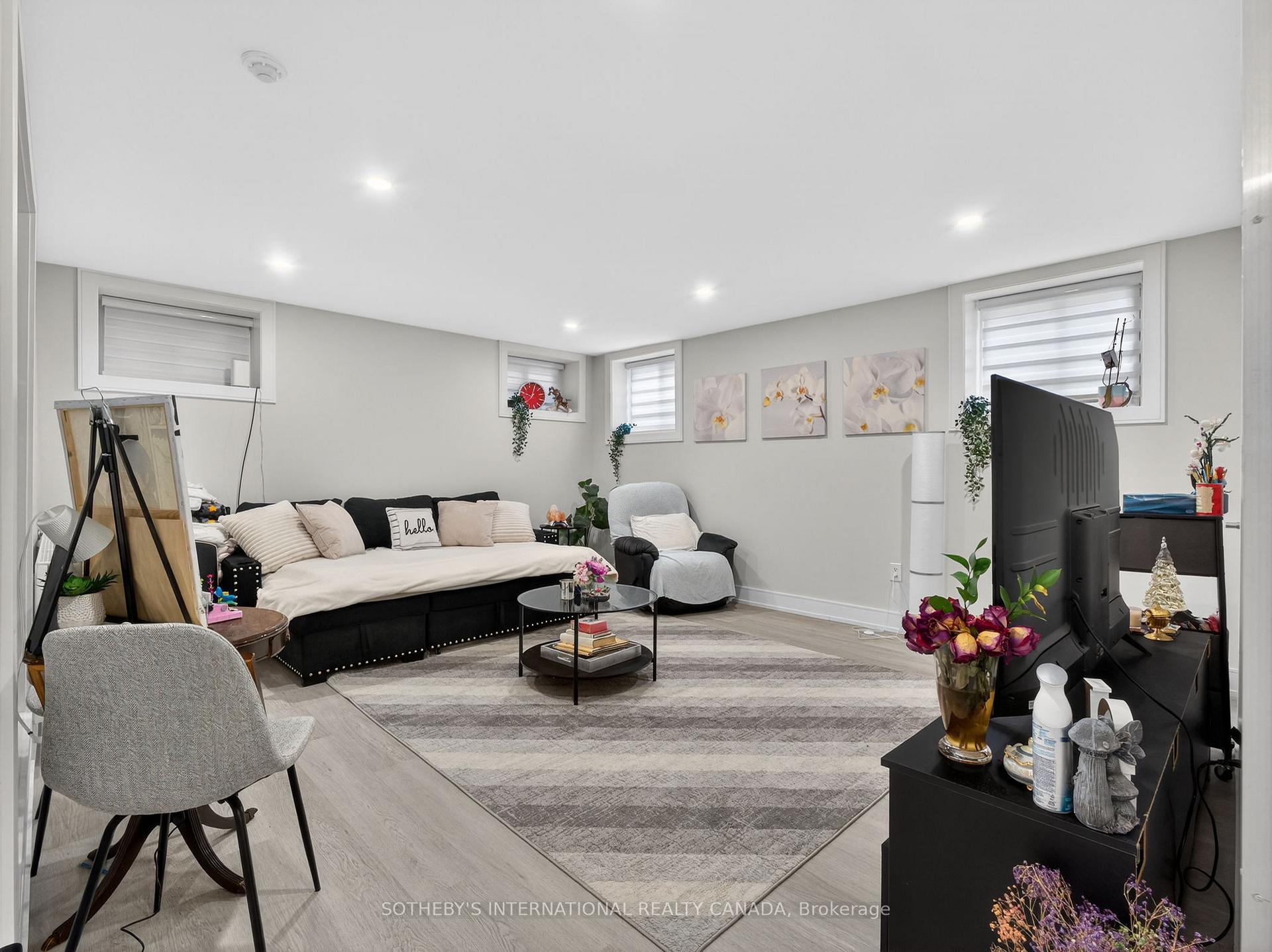 Photo 8 of Unit 1B, 24 College View Avenue, Toronto, Yonge-Eglinton — HOMEH