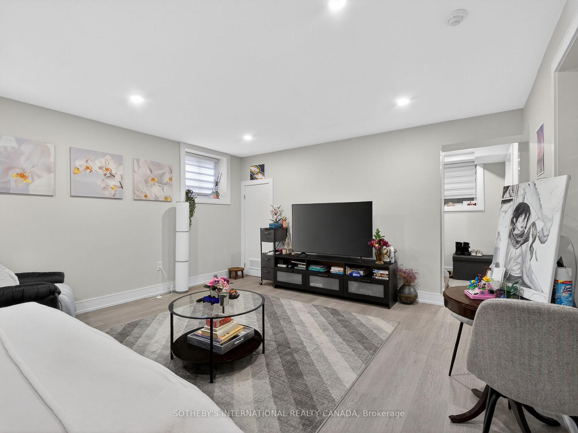Photo 10 of Unit 1B, 24 College View Avenue, Toronto, Yonge-Eglinton — HOMEH