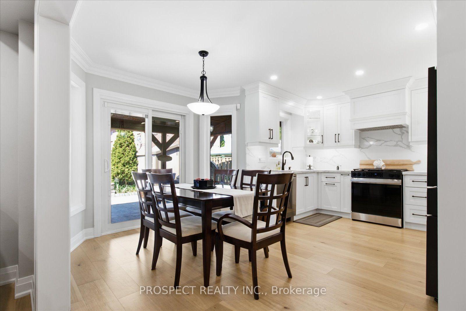 Photo 5 of 348 Vellore Avenue, Vaughan, Vellore Village — HOMEH