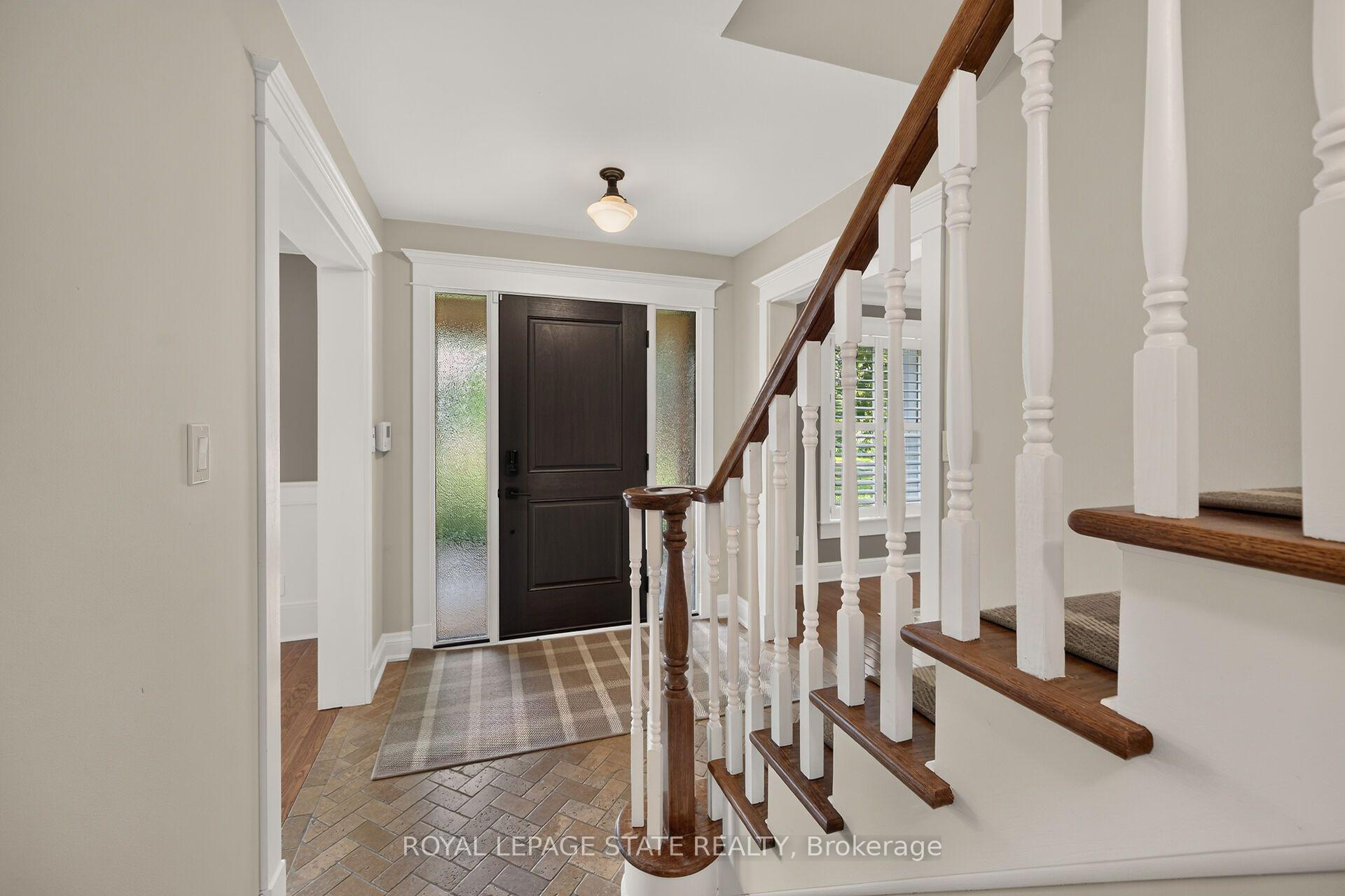 Photo 4 of 341 Lima Court, Hamilton, Meadowlands — HOMEH