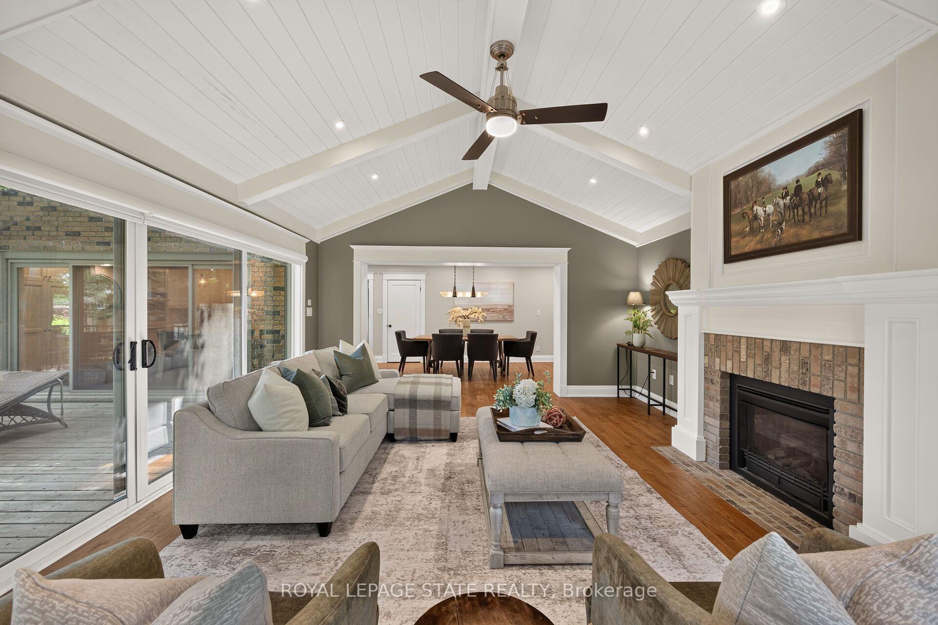 Photo 15 of 341 Lima Court, Hamilton, Meadowlands — HOMEH
