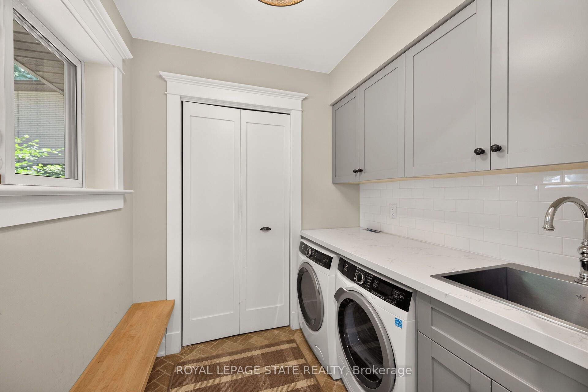Photo 16 of 341 Lima Court, Hamilton, Meadowlands — HOMEH