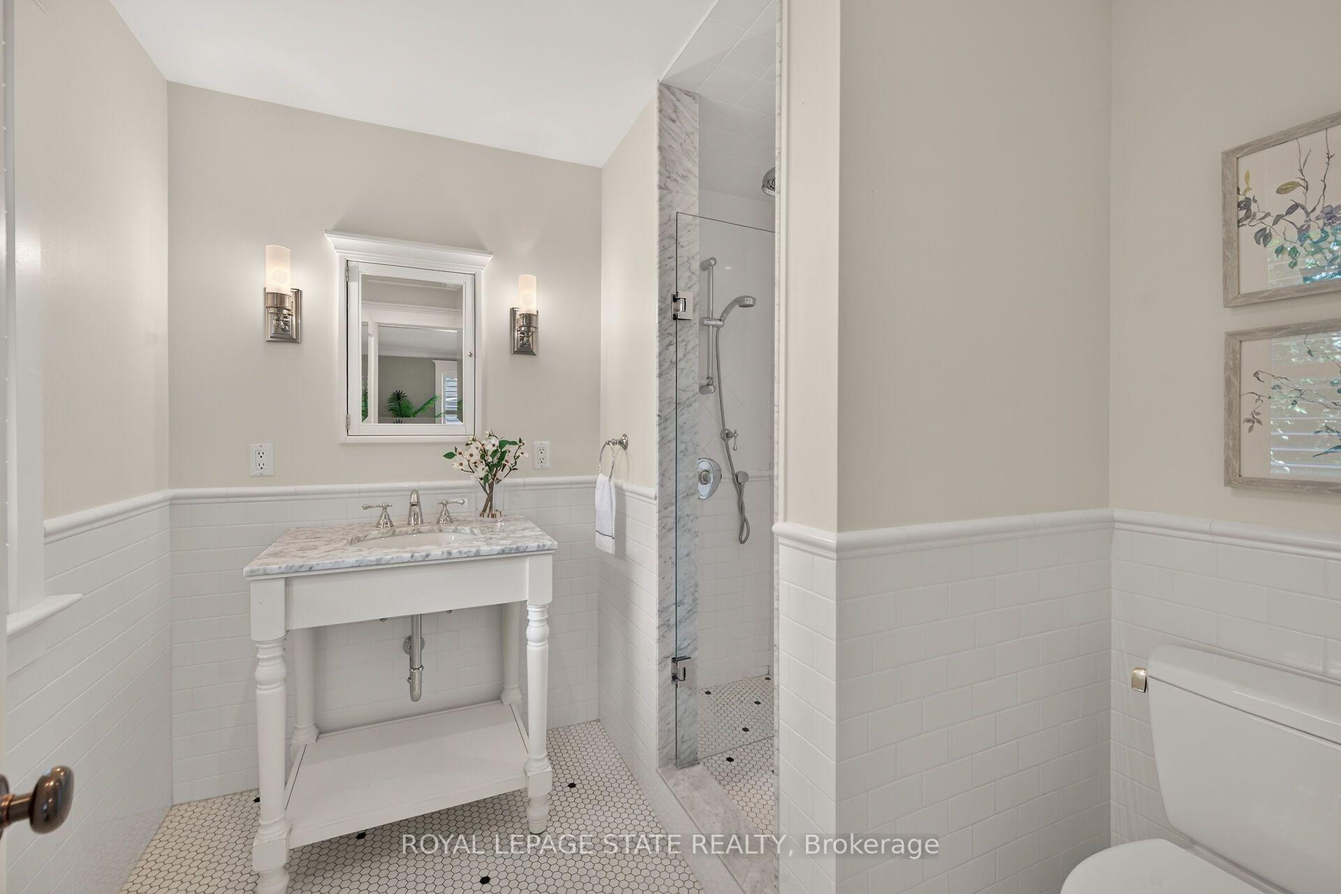 Photo 18 of 341 Lima Court, Hamilton, Meadowlands — HOMEH