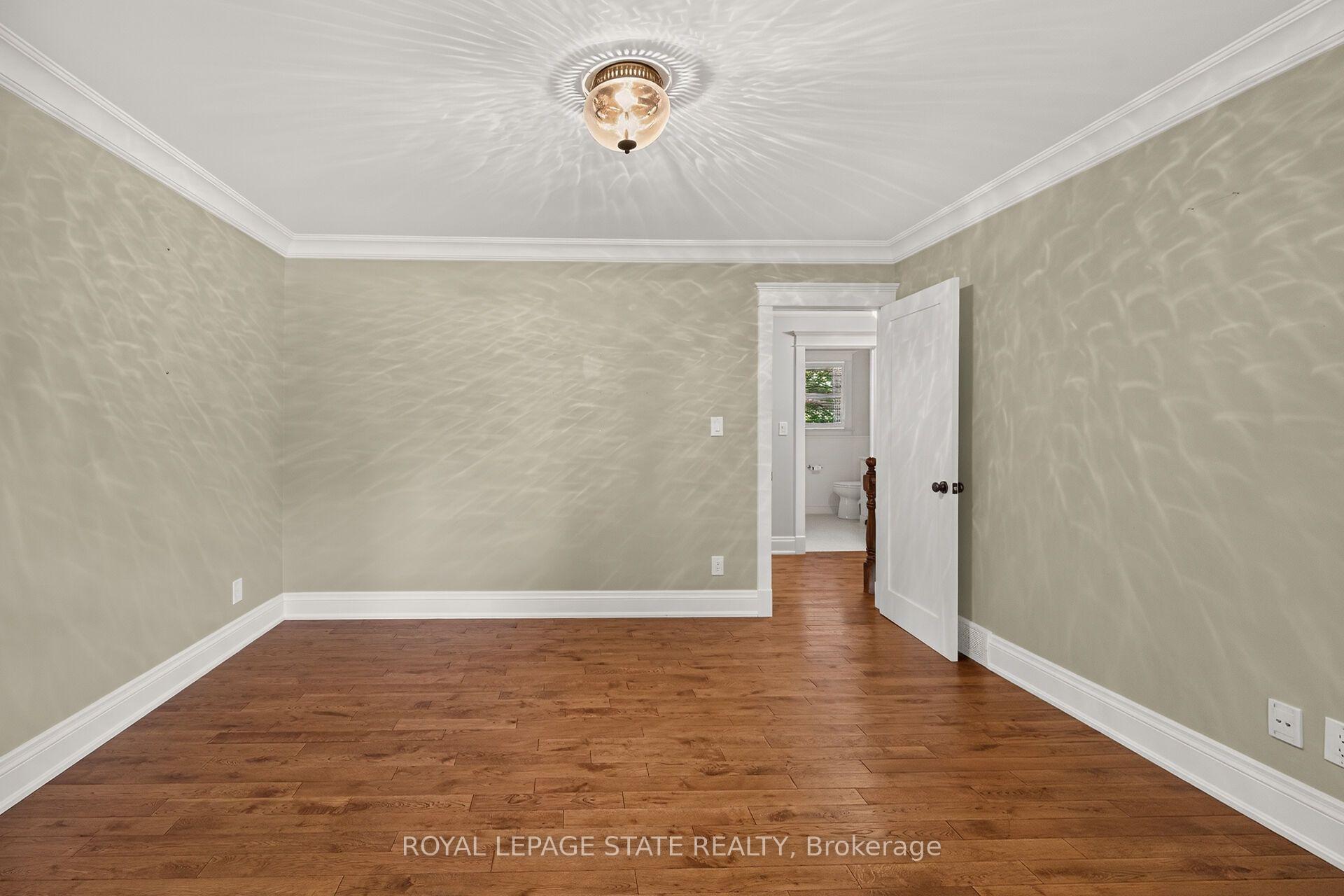 Photo 23 of 341 Lima Court, Hamilton, Meadowlands — HOMEH