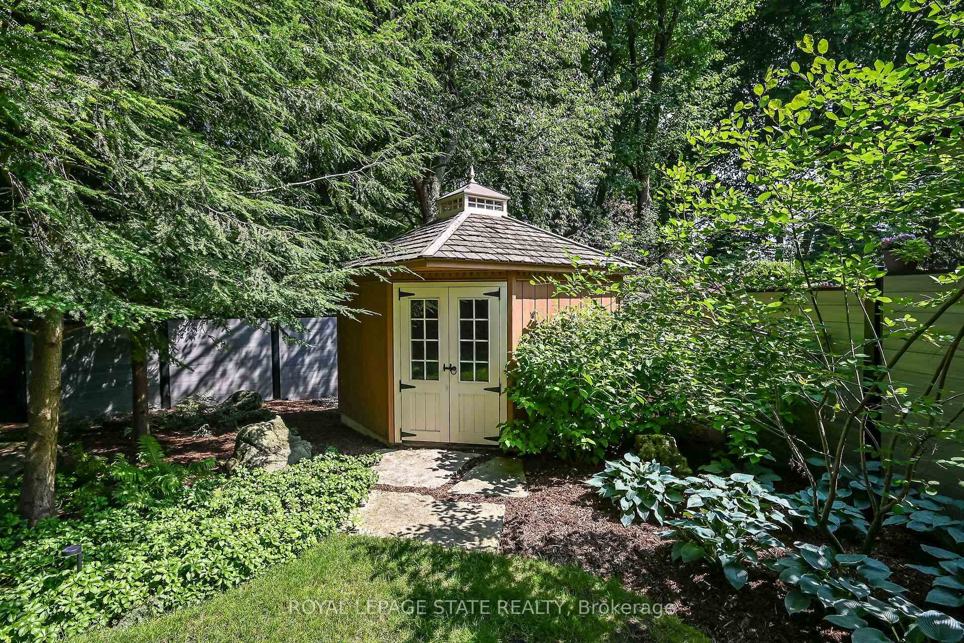 Photo 28 of 341 Lima Court, Hamilton, Meadowlands — HOMEH