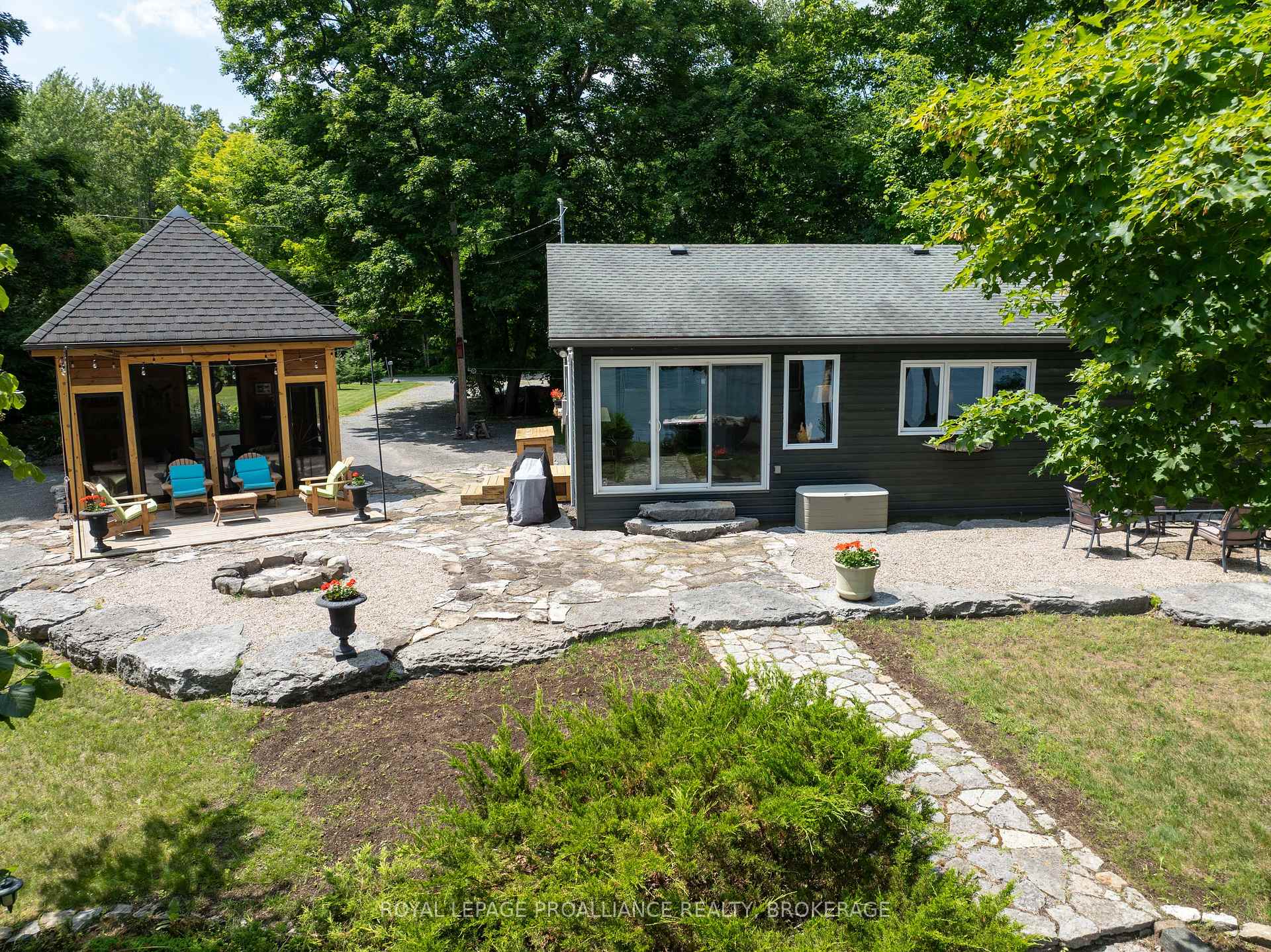 Photo 3 of 1418 Wagner Road, Frontenac, Frontenac Centre — HOMEH