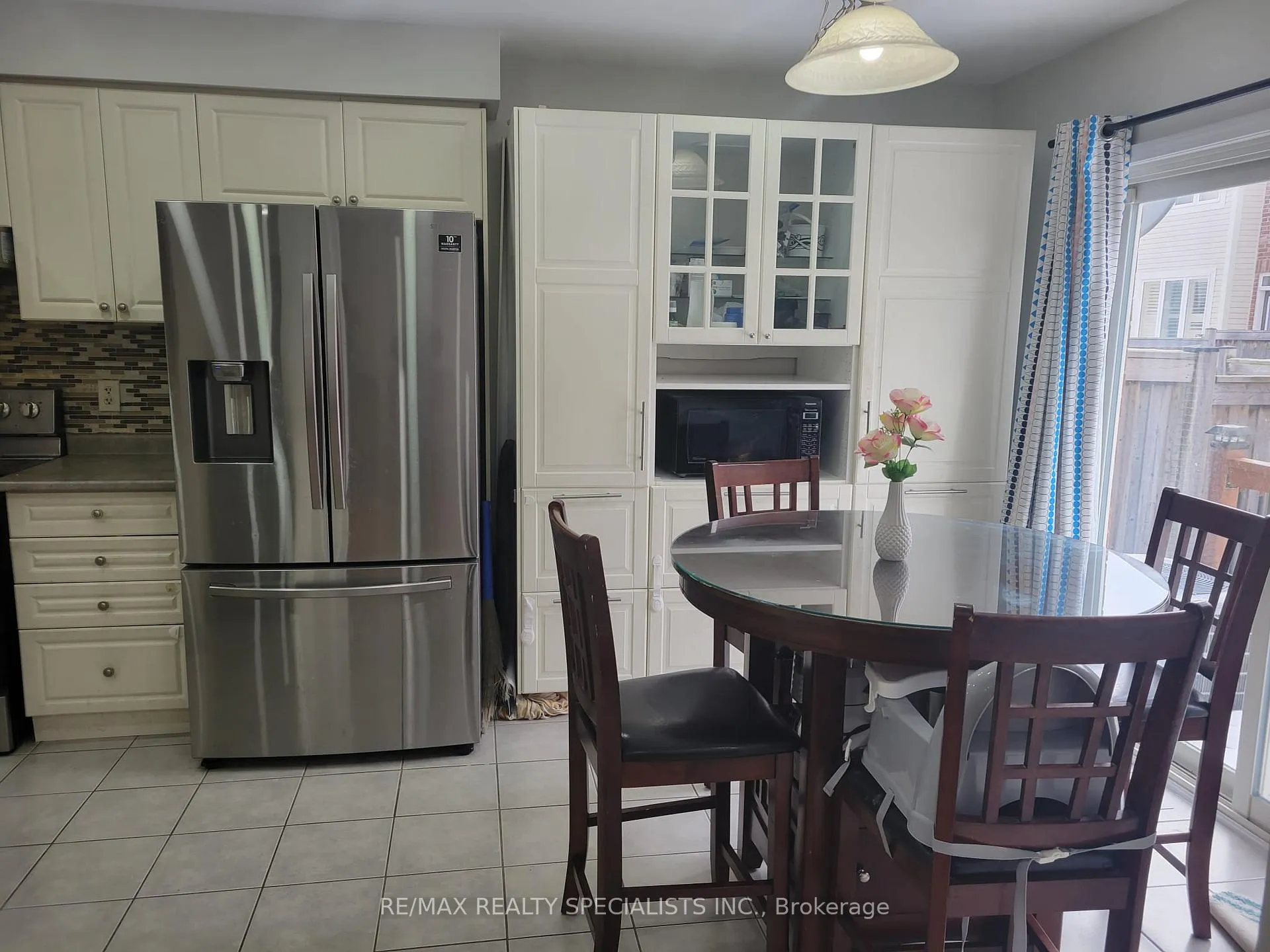 Photo 9 of Unit MAIN&UP, 26 Haverty Trail, Brampton, Northwest Brampton — HOMEH