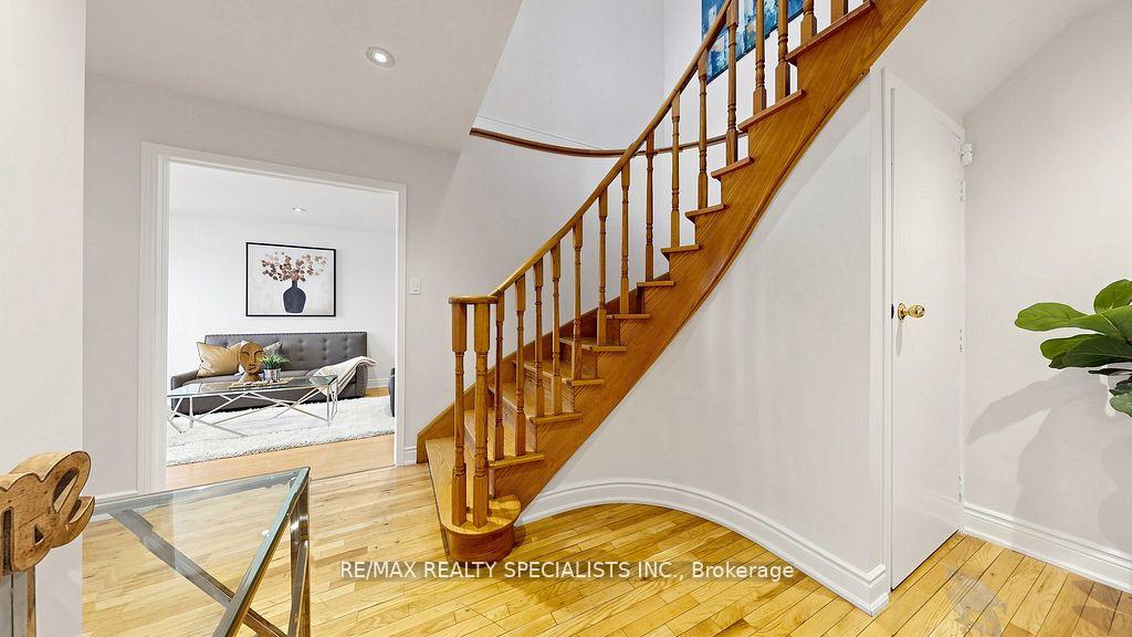 Photo 39 of 59 Sunforest Drive, Brampton, Heart Lake West — HOMEH