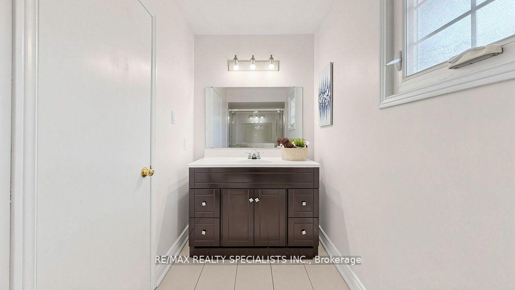 Photo 46 of 59 Sunforest Drive, Brampton, Heart Lake West — HOMEH