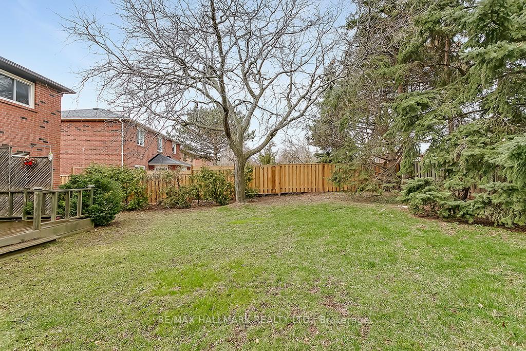 Photo 23 of 1361 Monks Passage, Oakville, Glen Abbey — HOMEH